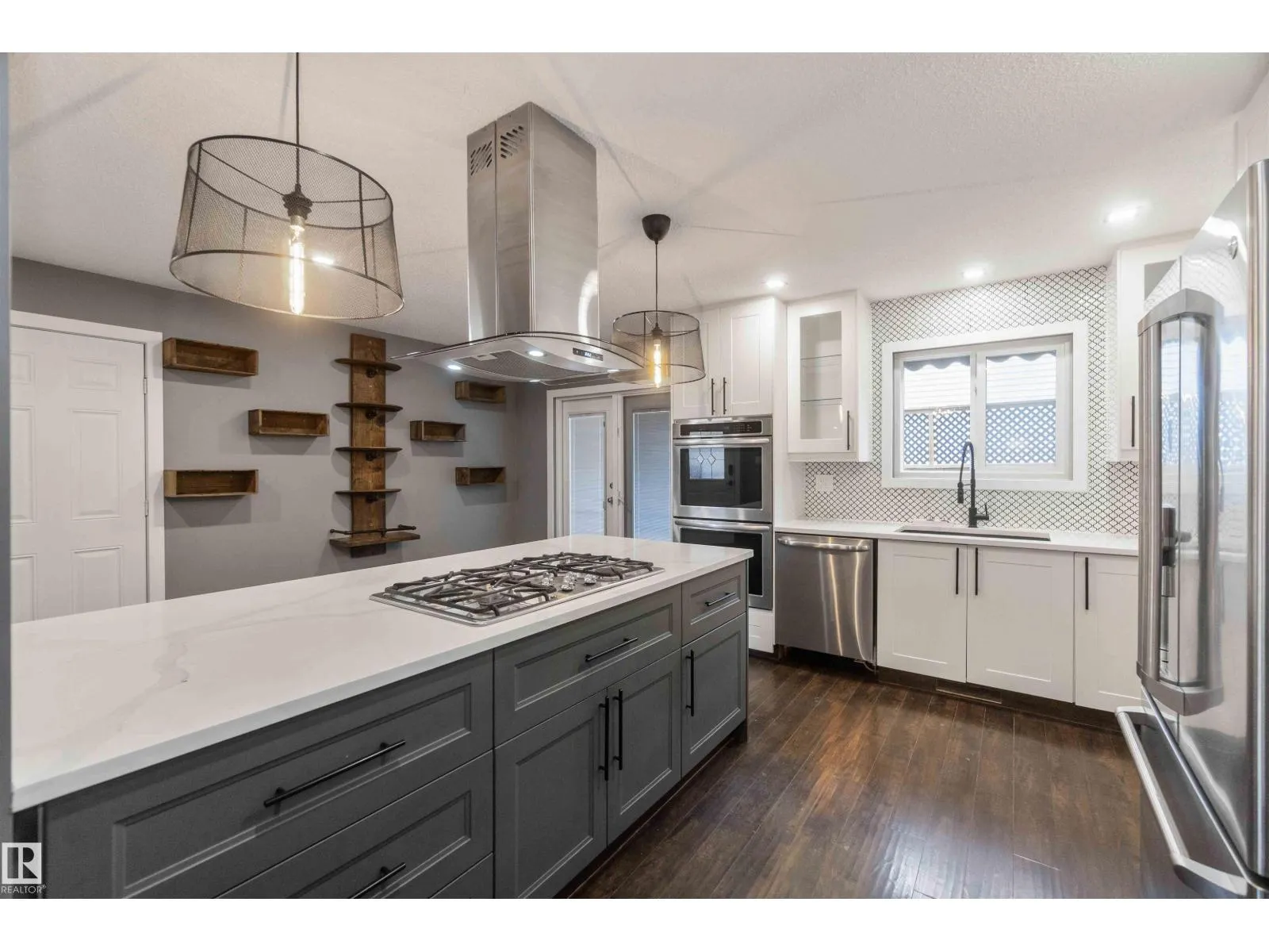 99 DORCHESTER DR
