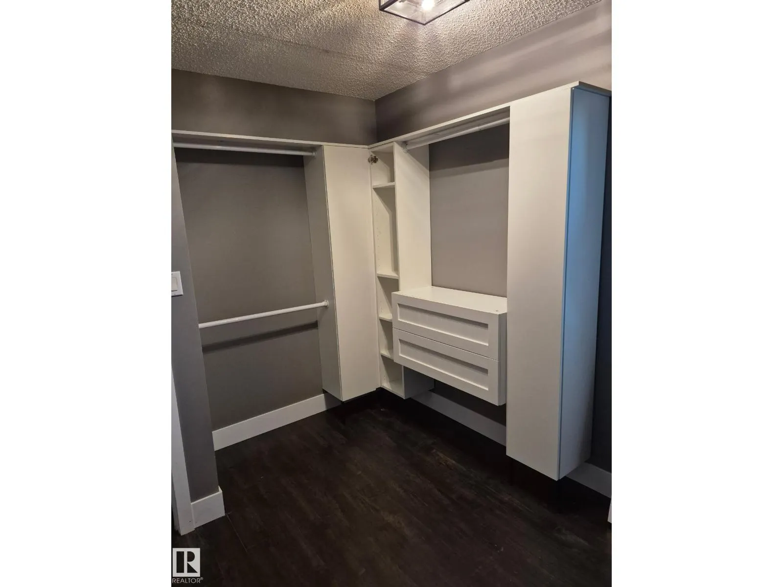 99 DORCHESTER DR