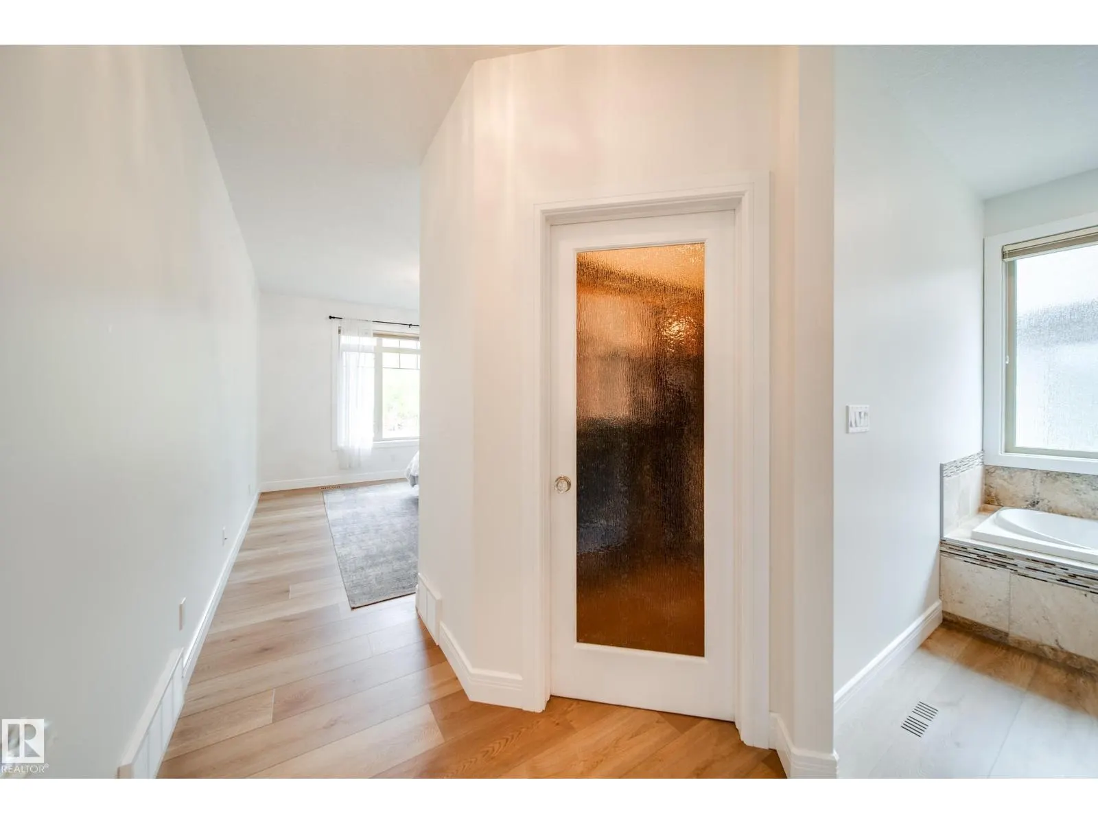 248 RAVINE DR
