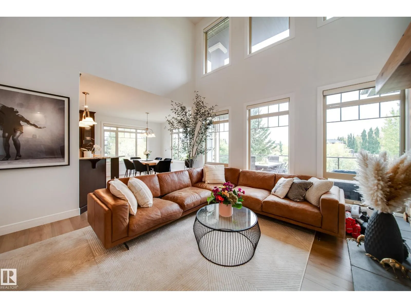 248 RAVINE DR