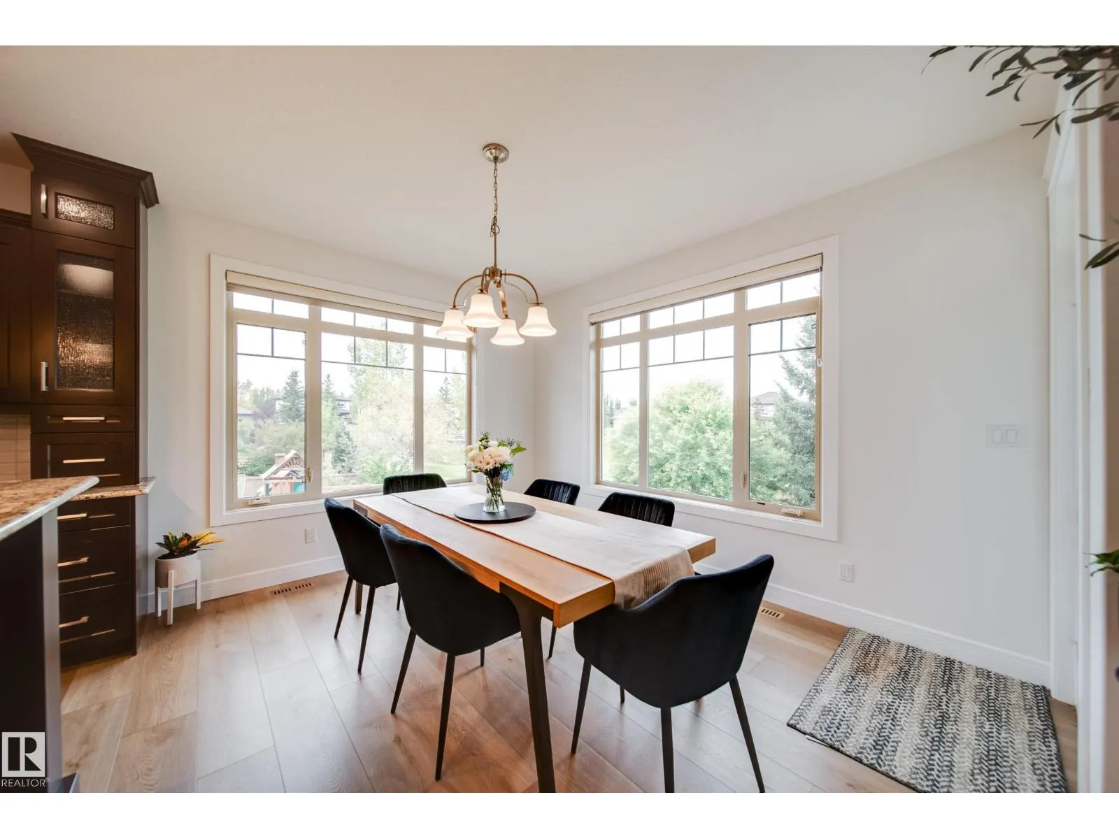248 RAVINE DR