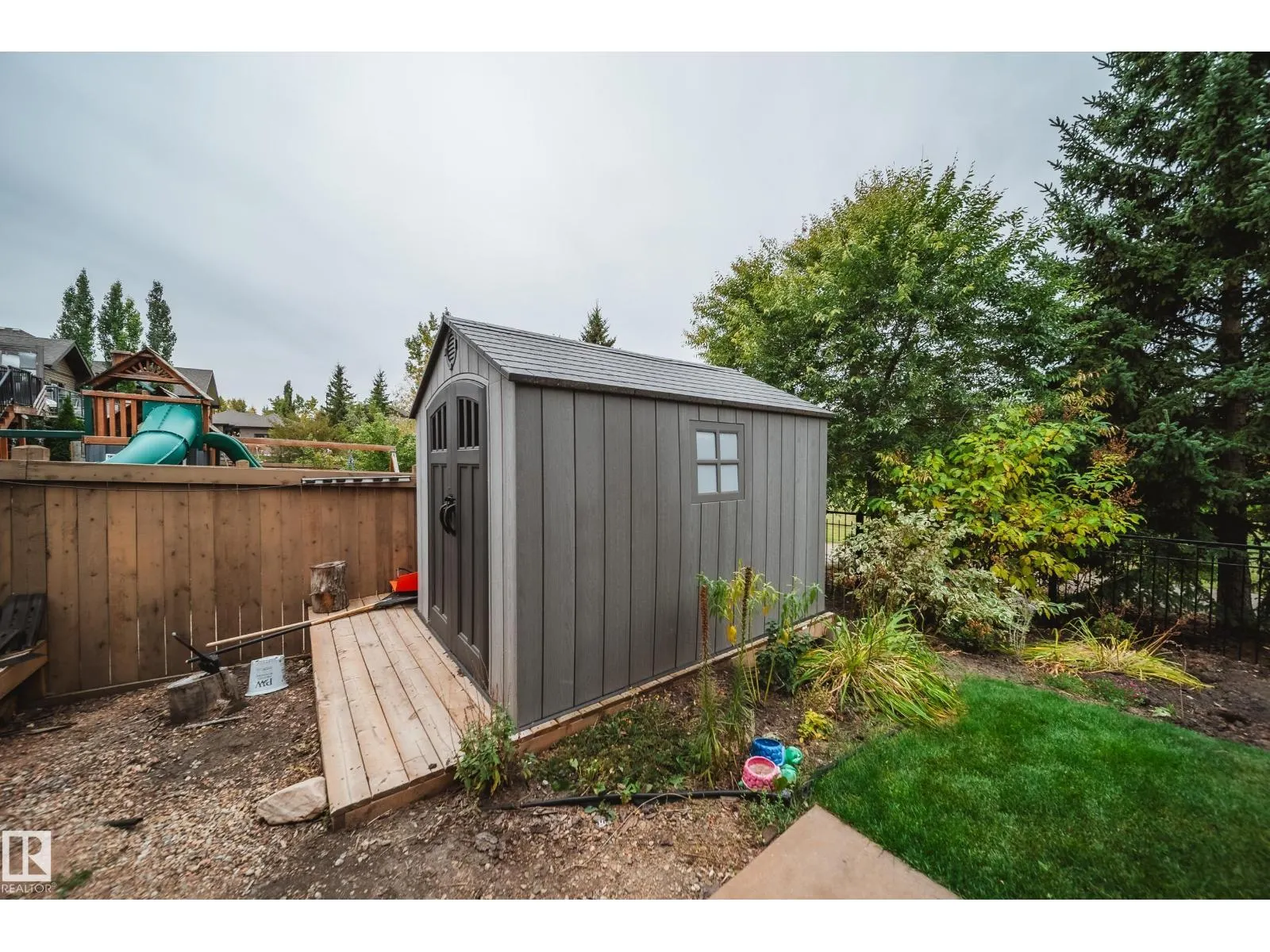 248 RAVINE DR