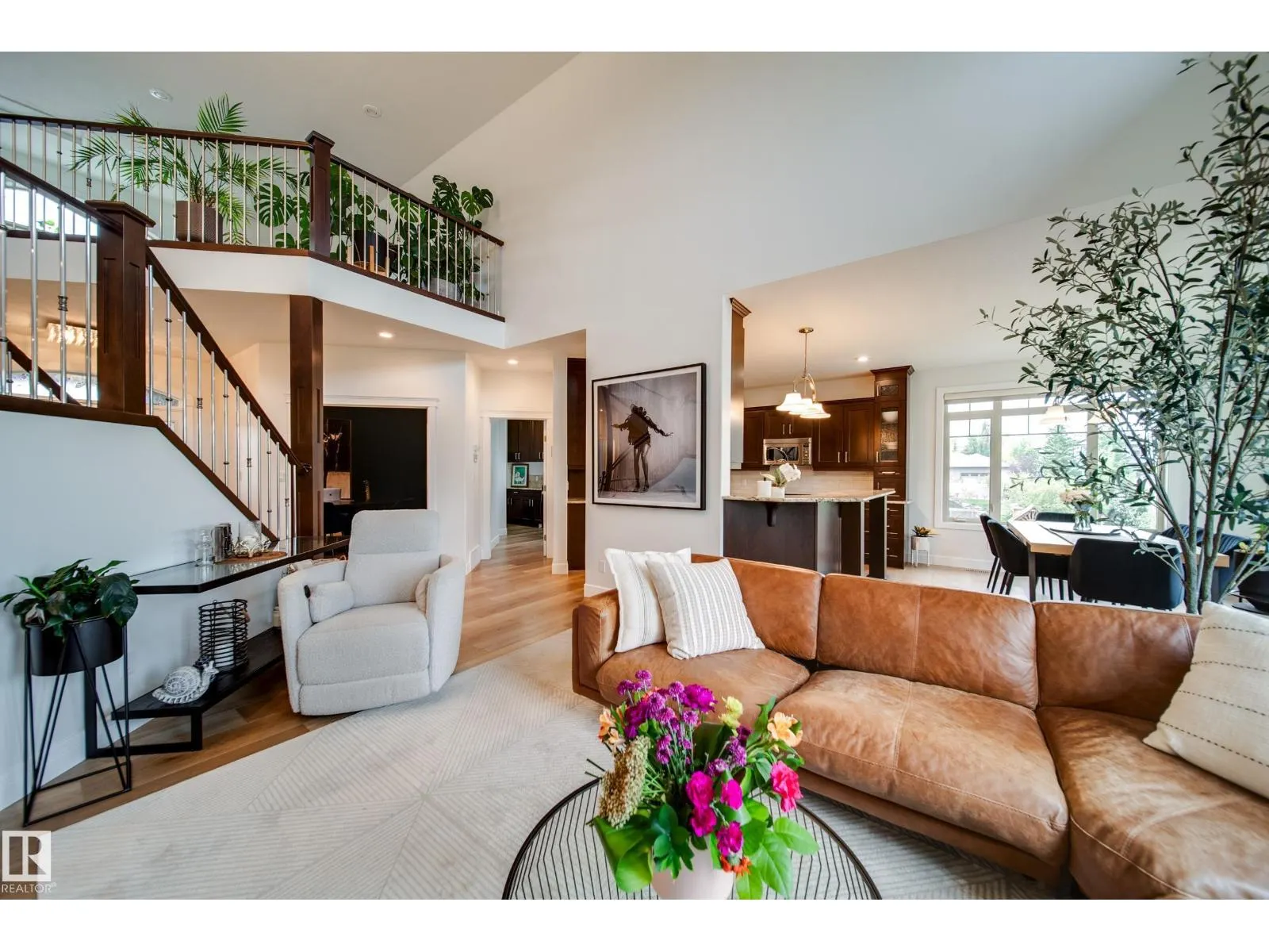 248 RAVINE DR