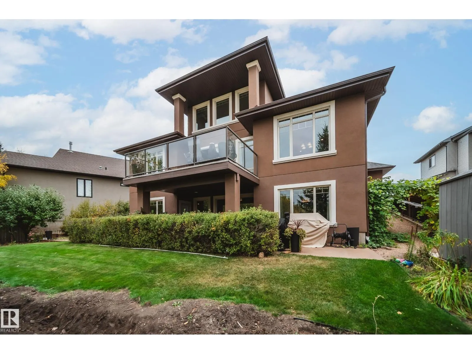 248 RAVINE DR
