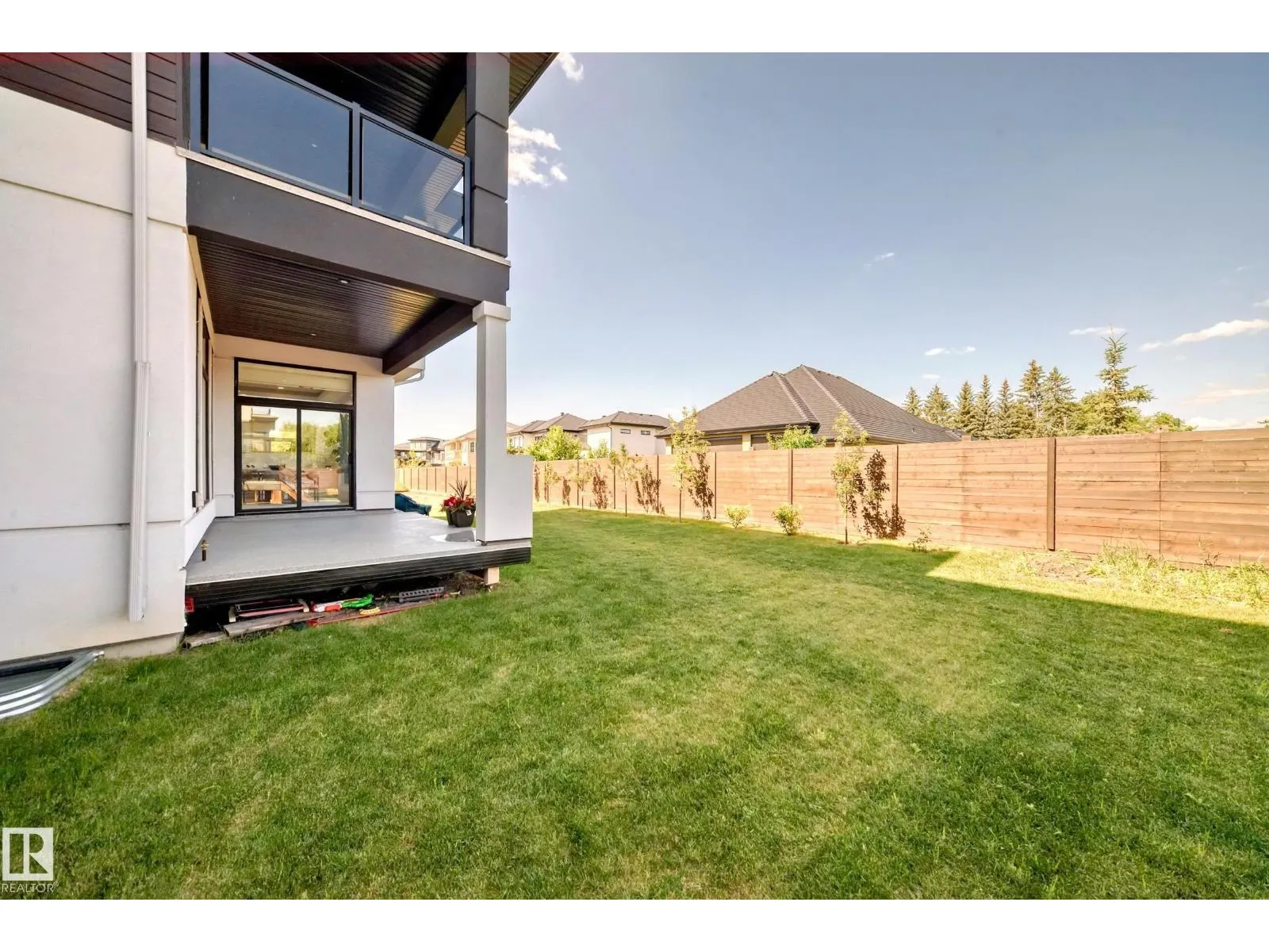 2747 WHEATON DR NW