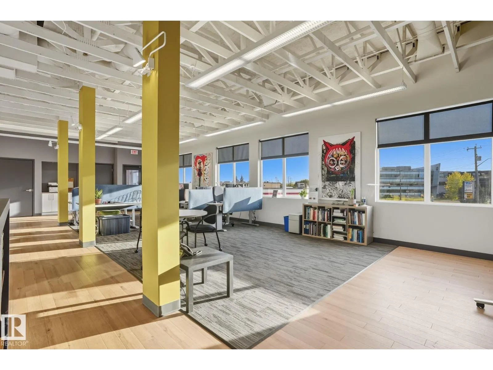 #201 5677 99 ST NW