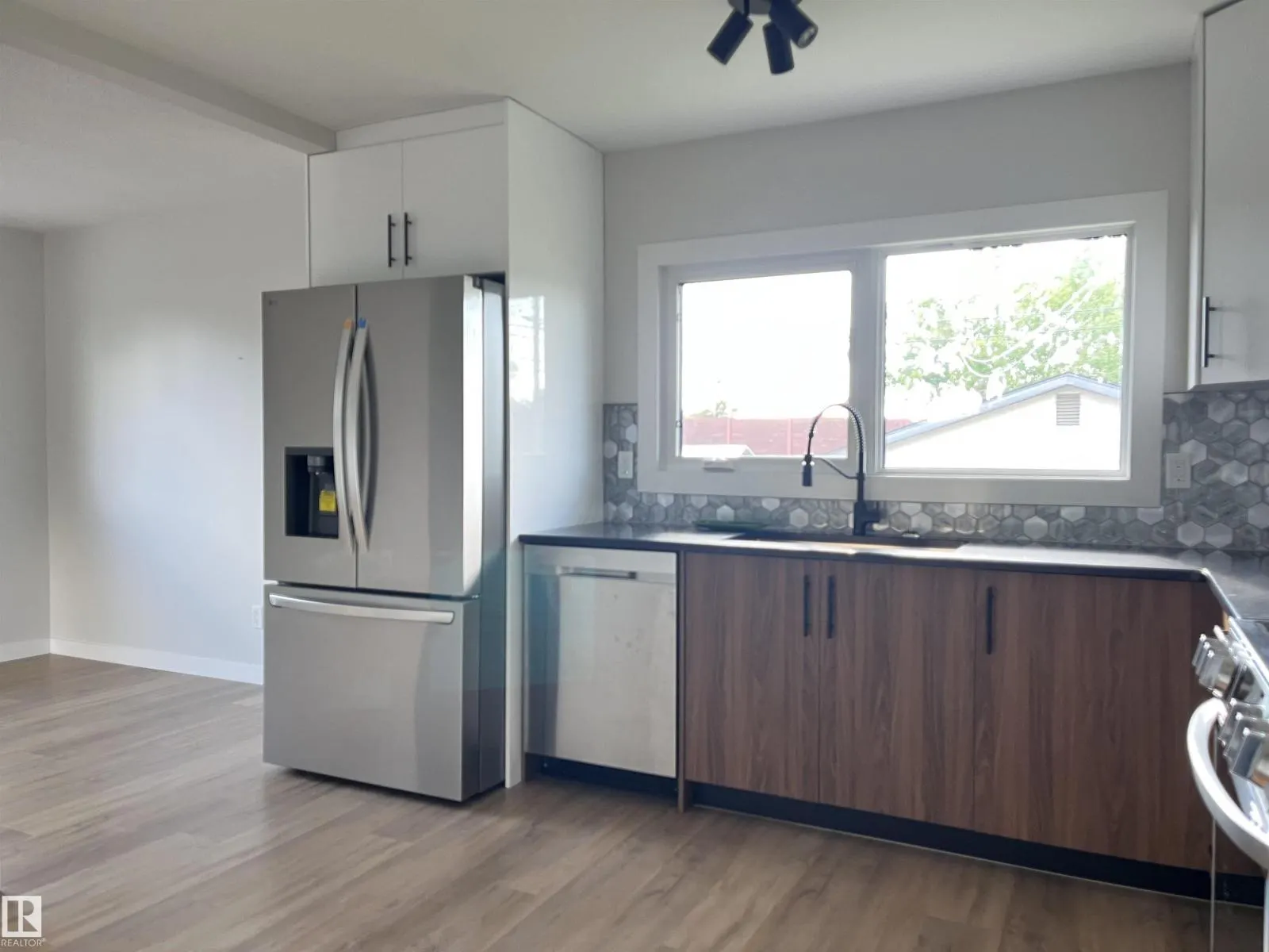 9108 169 ST NW