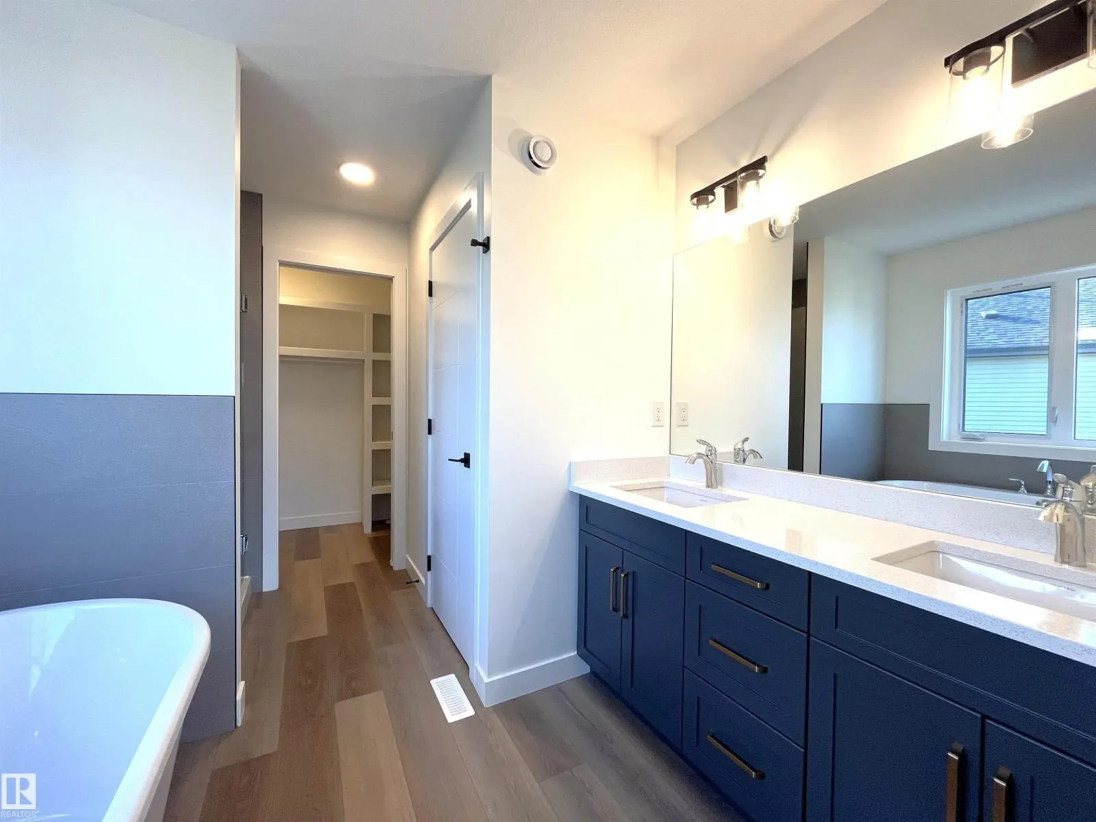 587 BOULDER WD