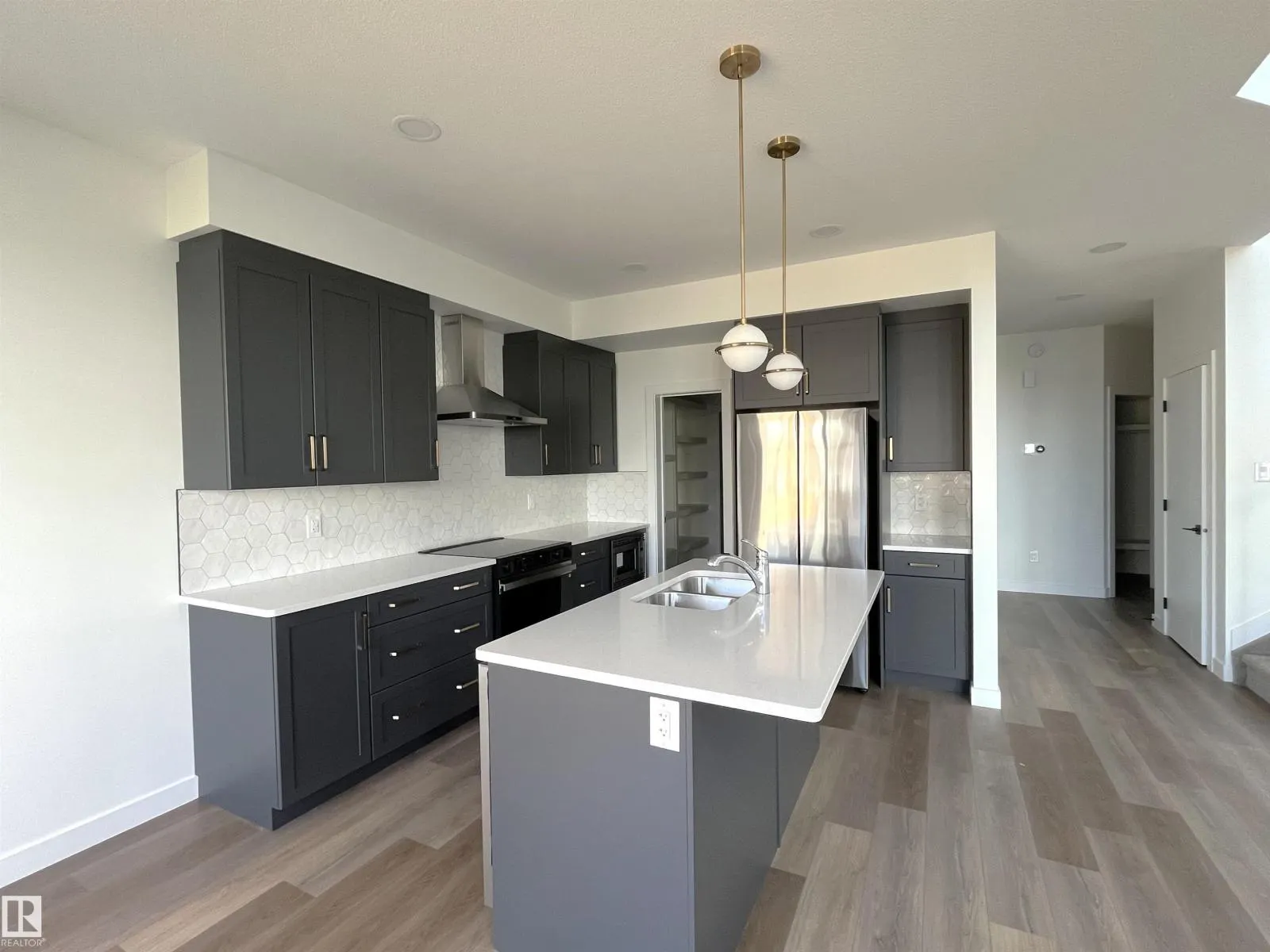 587 BOULDER WD