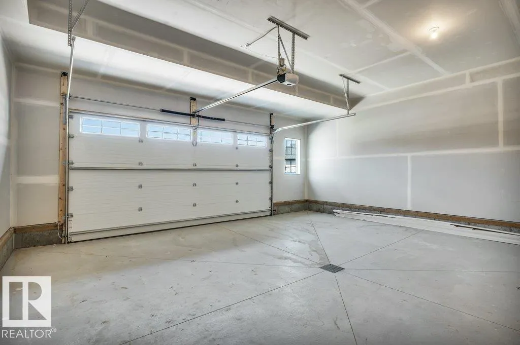 13 HILLWOOD TC