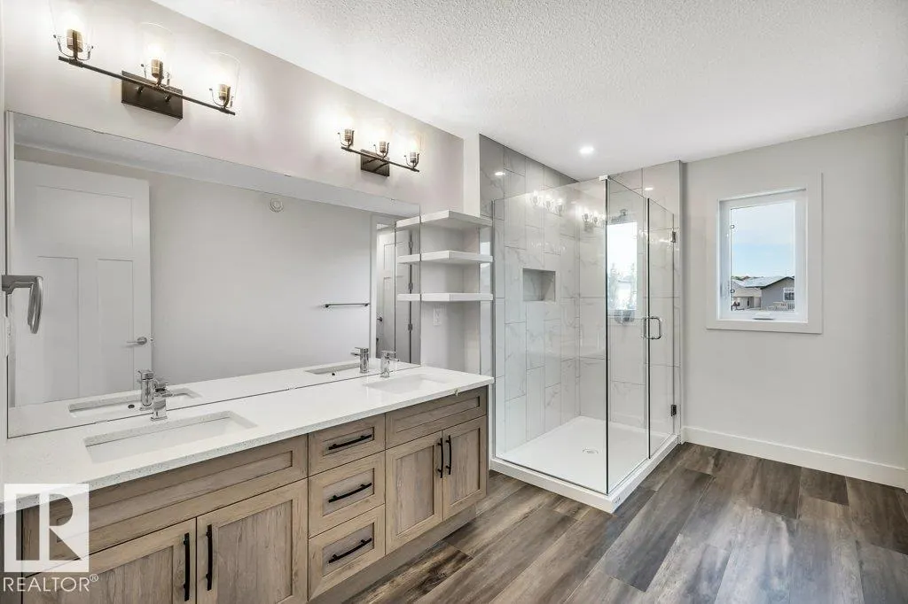 13 HILLWOOD TC