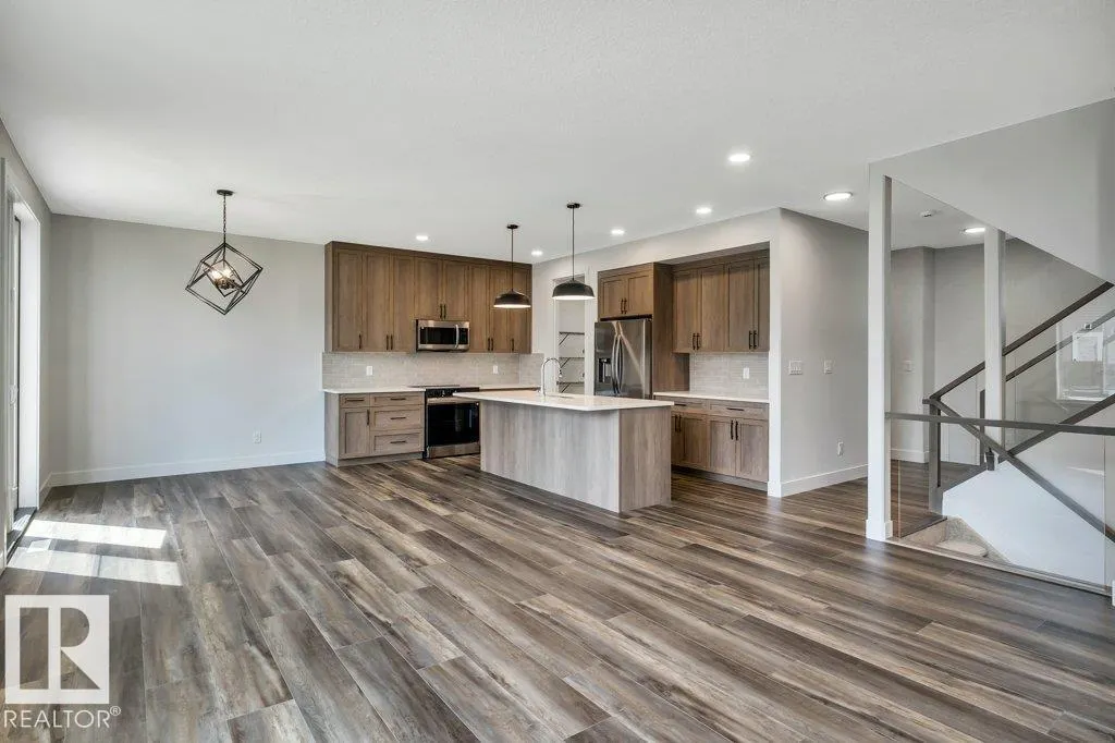 13 HILLWOOD TC
