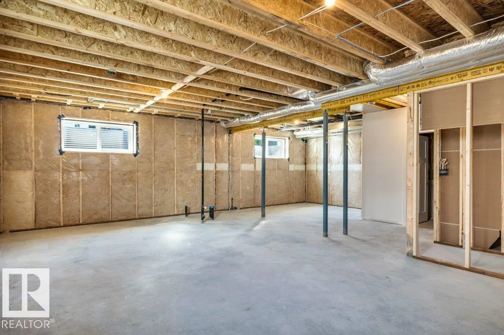 13 HILLWOOD TC