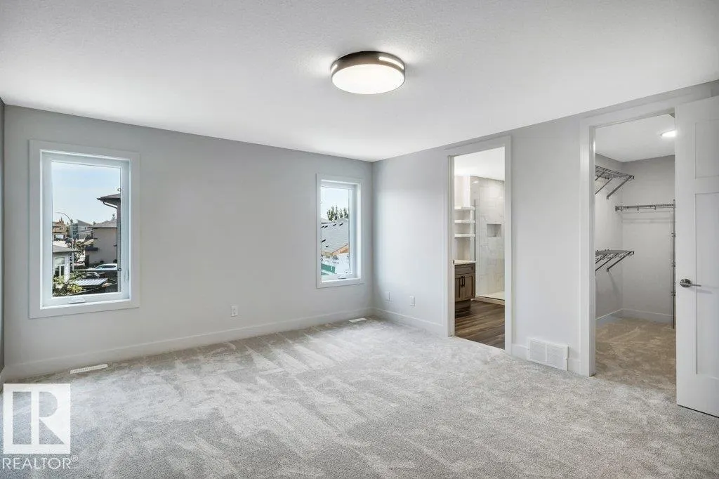 13 HILLWOOD TC