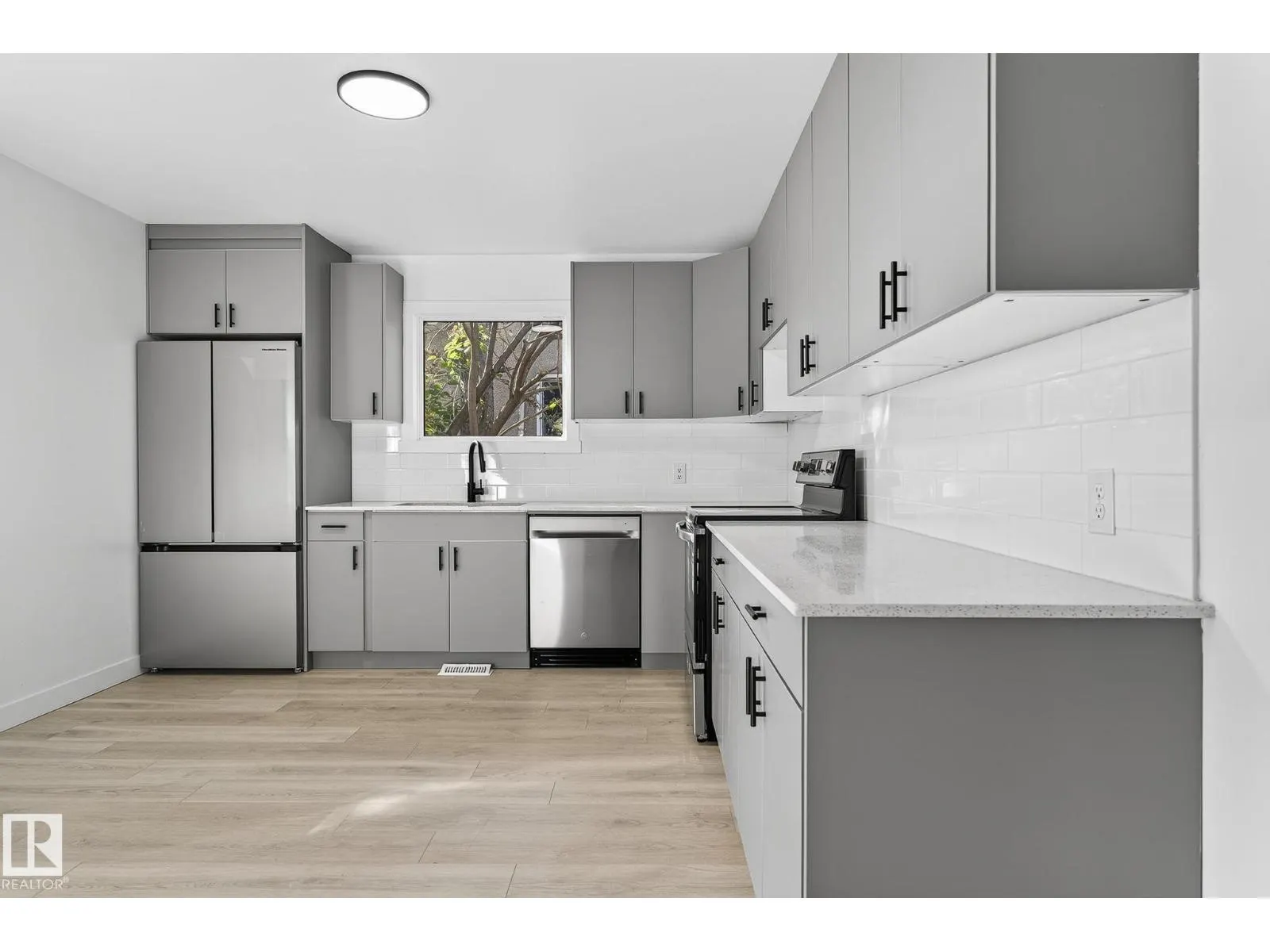 5419 48 ST