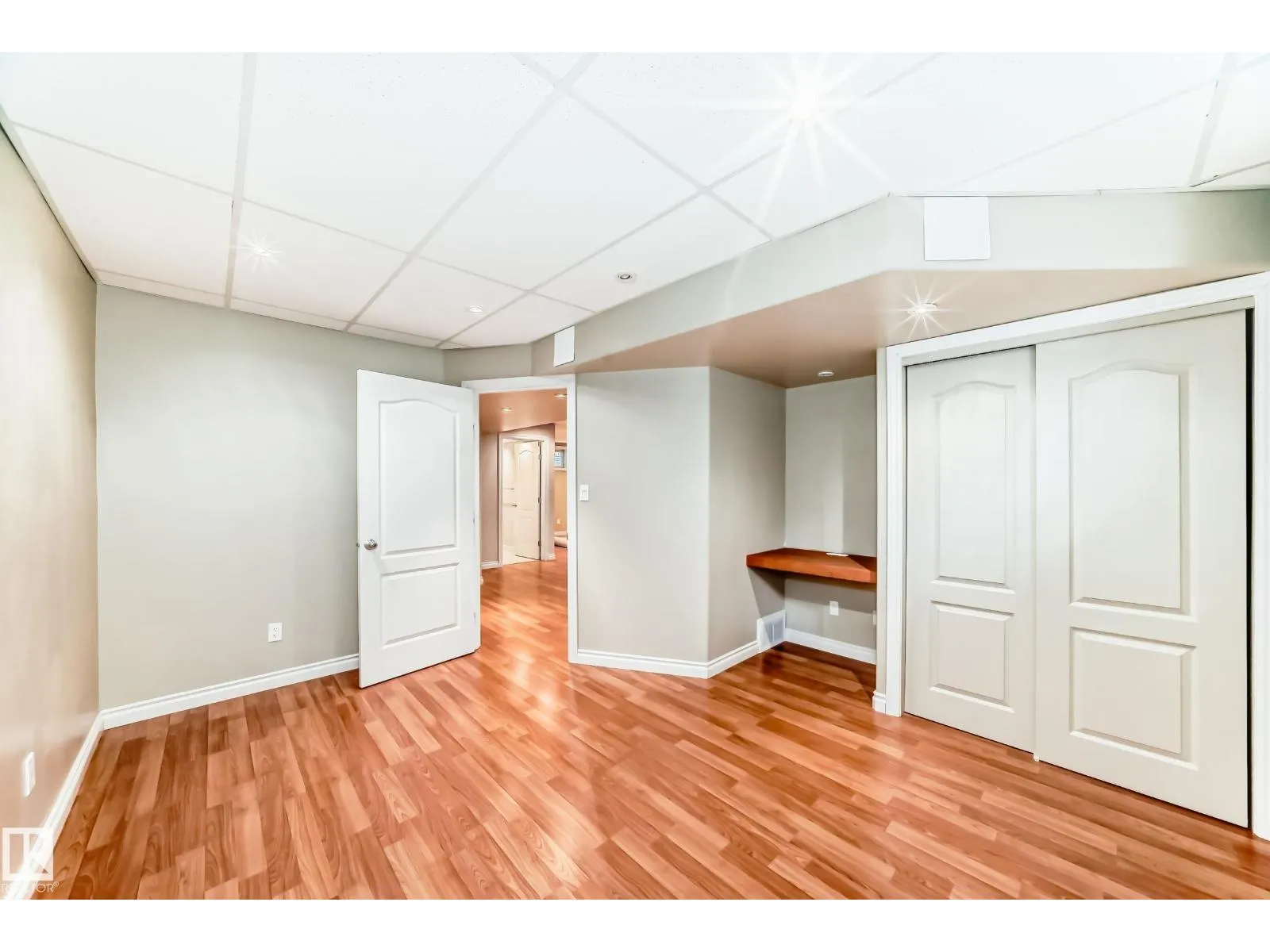 2340 RUTHERFORD WY SW