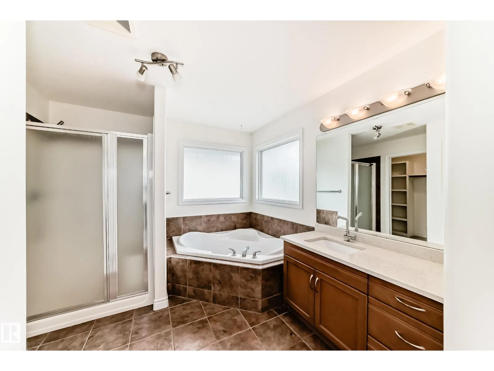 2340 RUTHERFORD WY SW