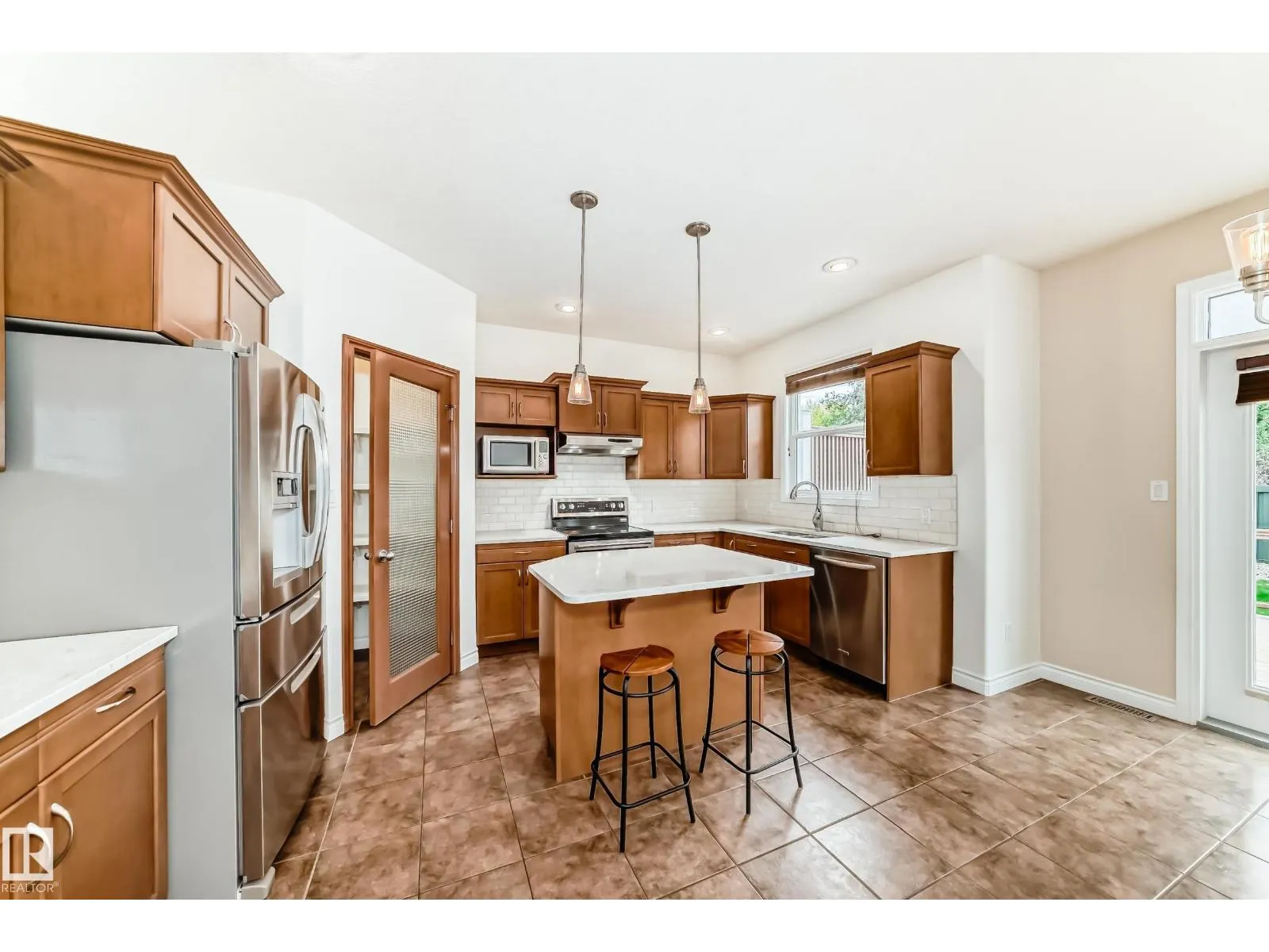 2340 RUTHERFORD WY SW