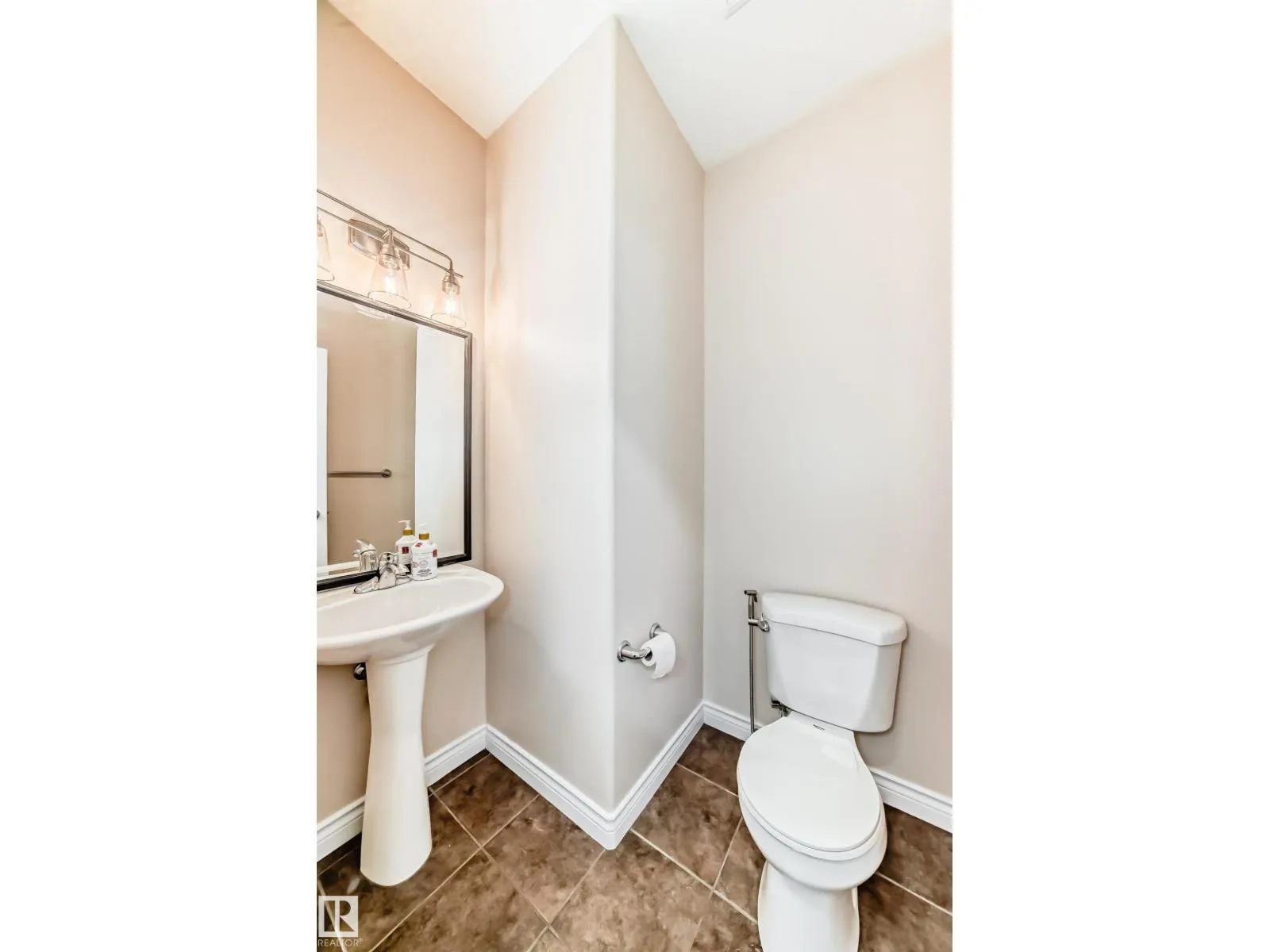 2340 RUTHERFORD WY SW