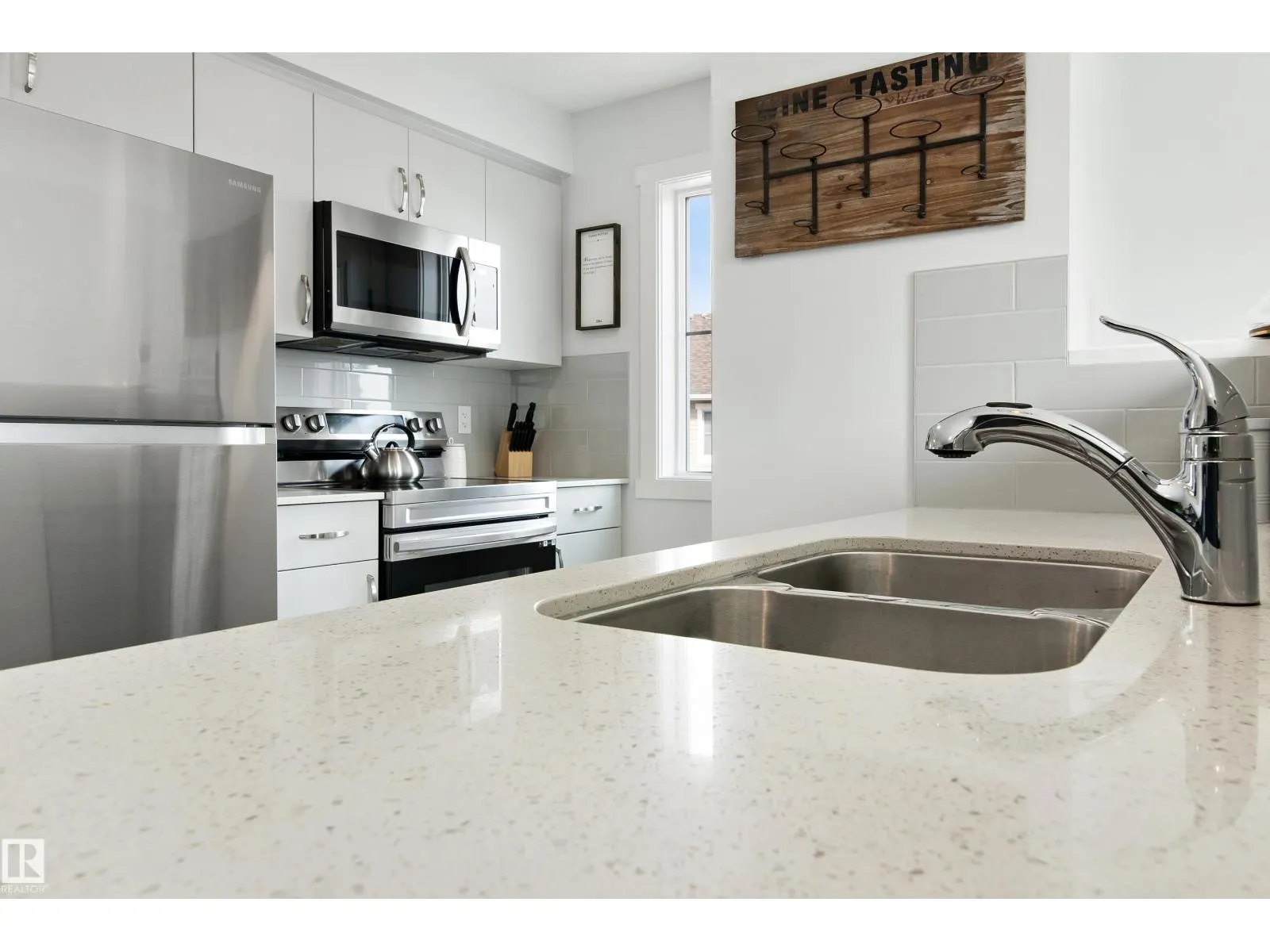 #84 17832 78 ST NW