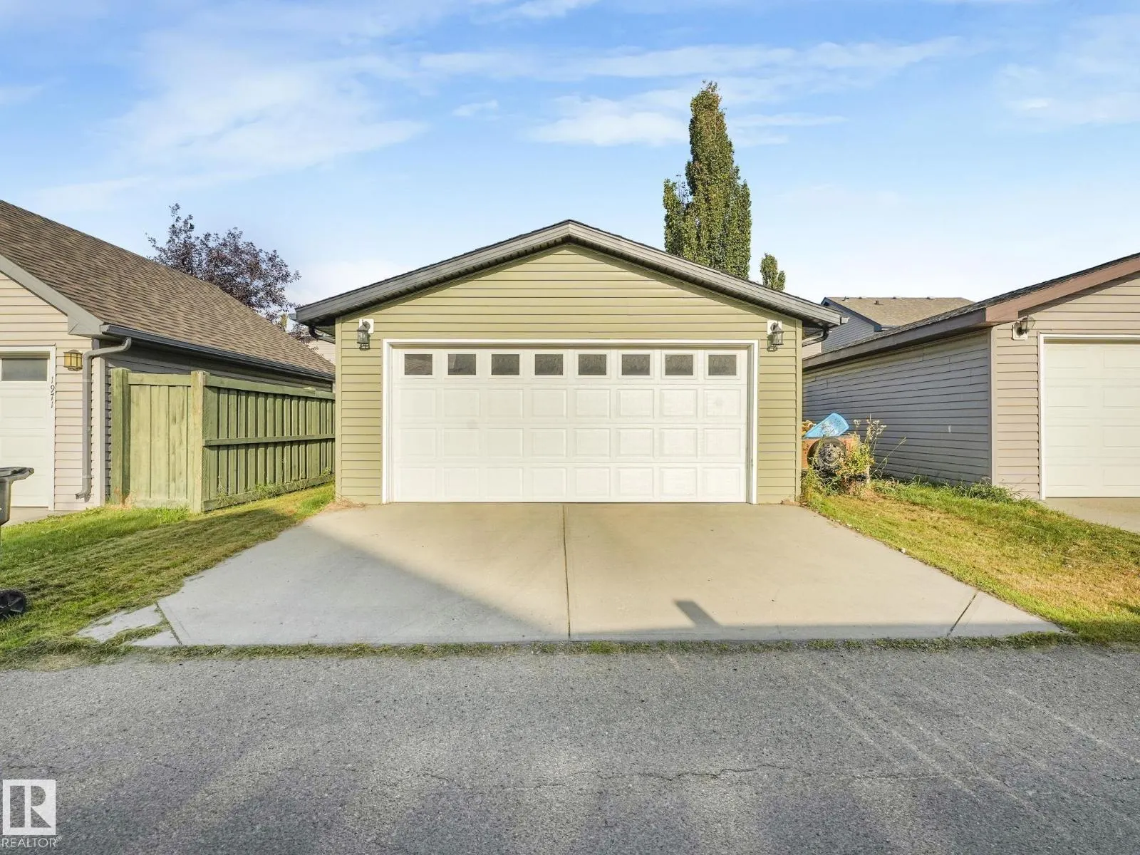 1967 119 ST SW SW