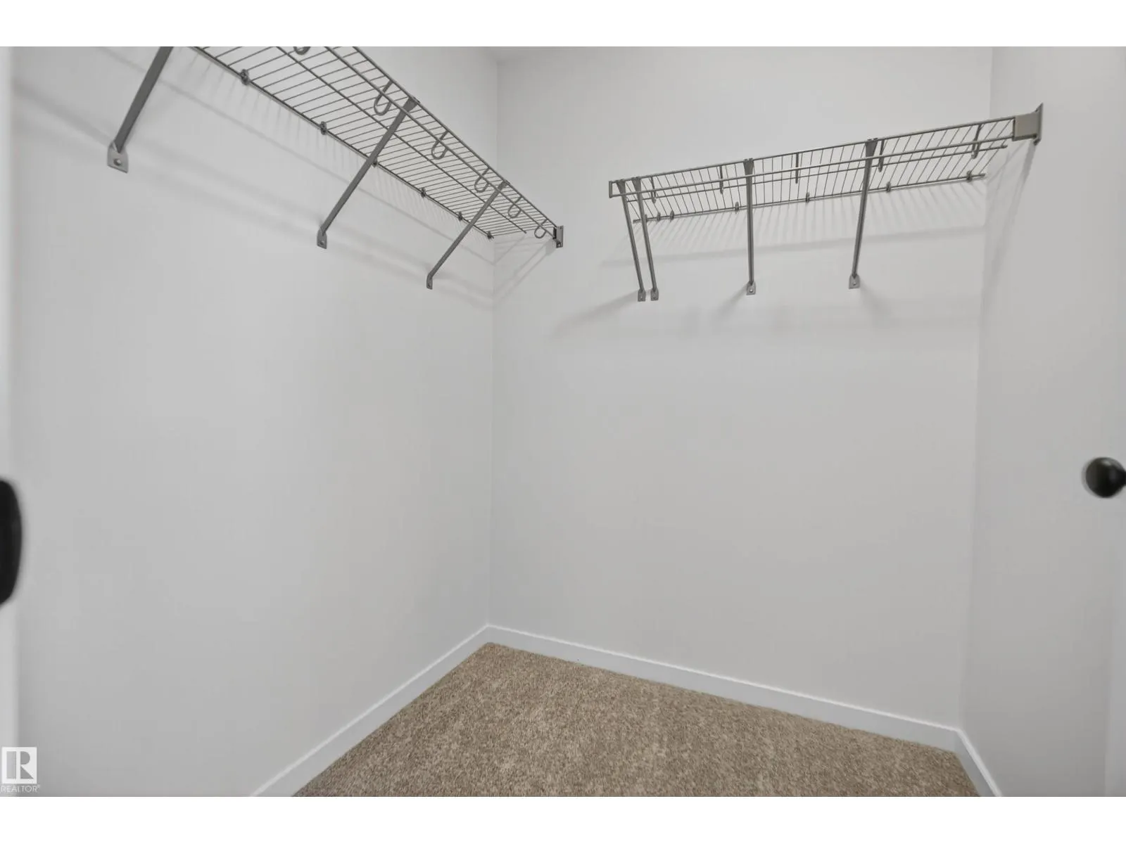 13 NERINE CR