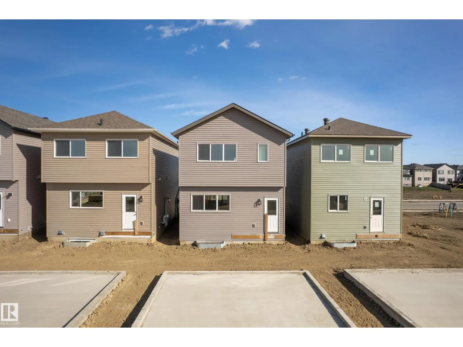 13 NERINE CR