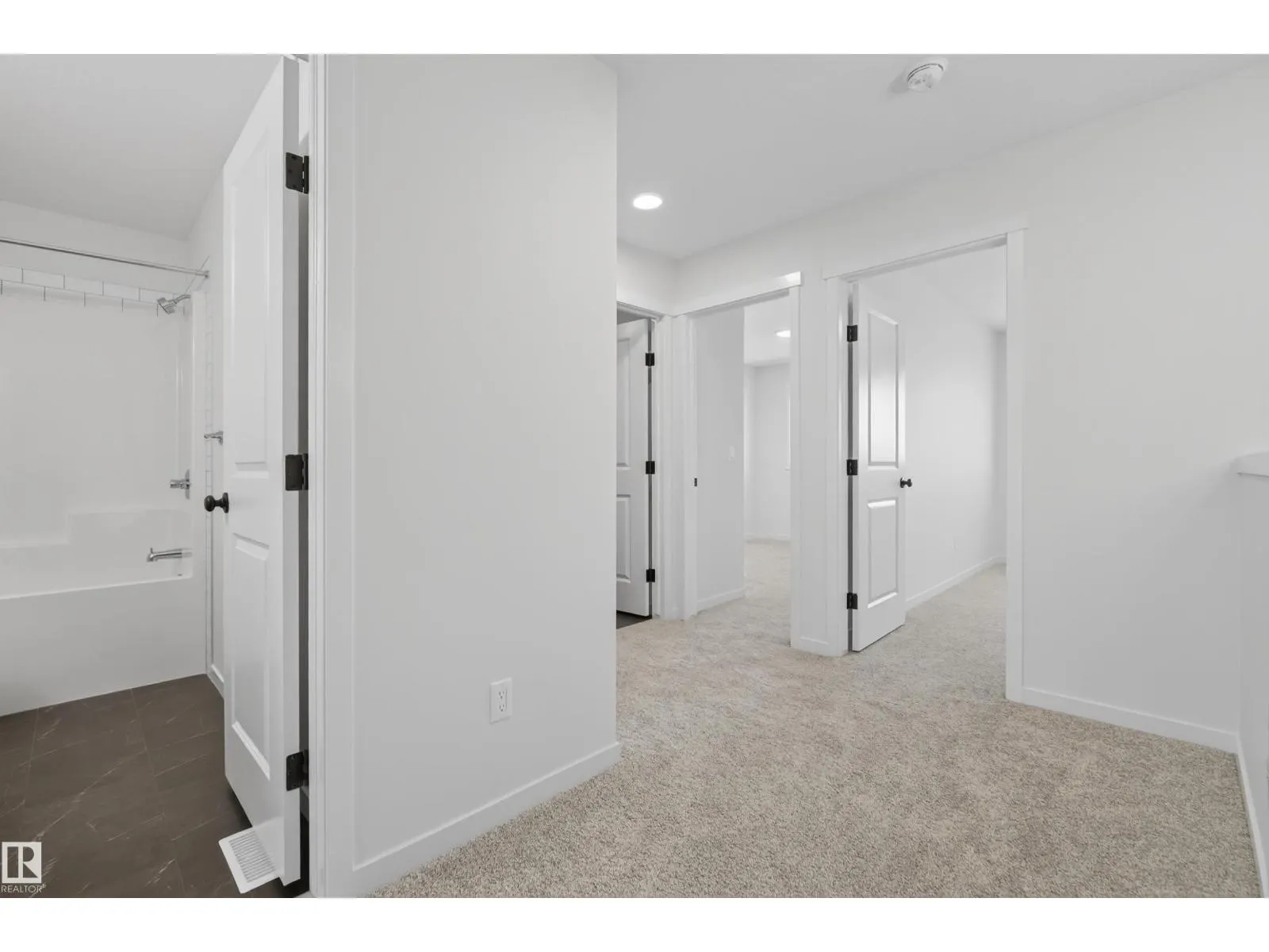 13 NERINE CR