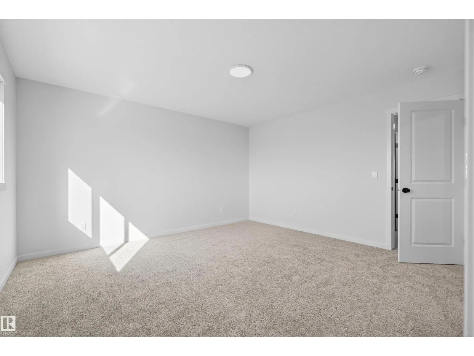 13 NERINE CR