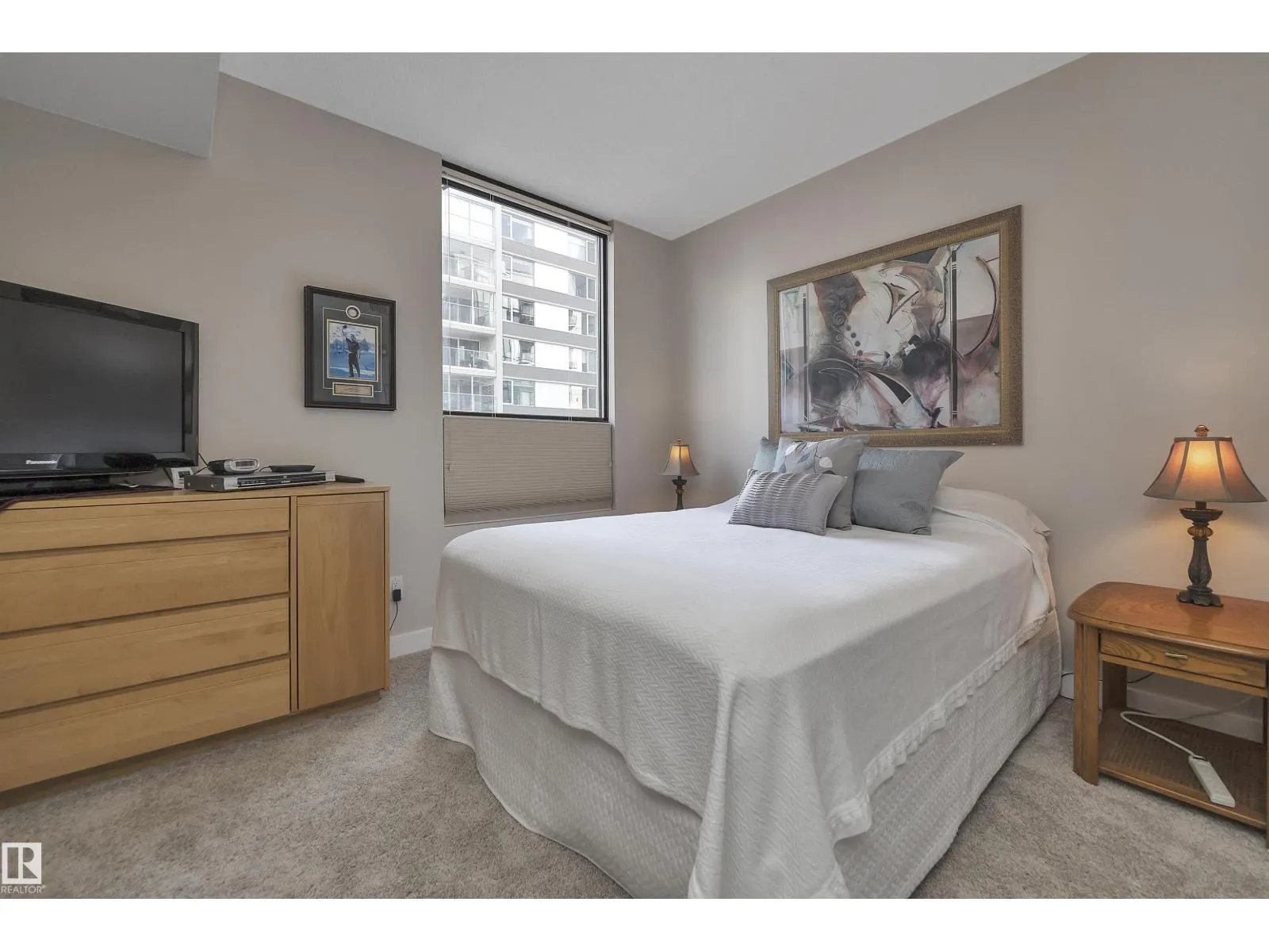 #606 10028 119 ST NW