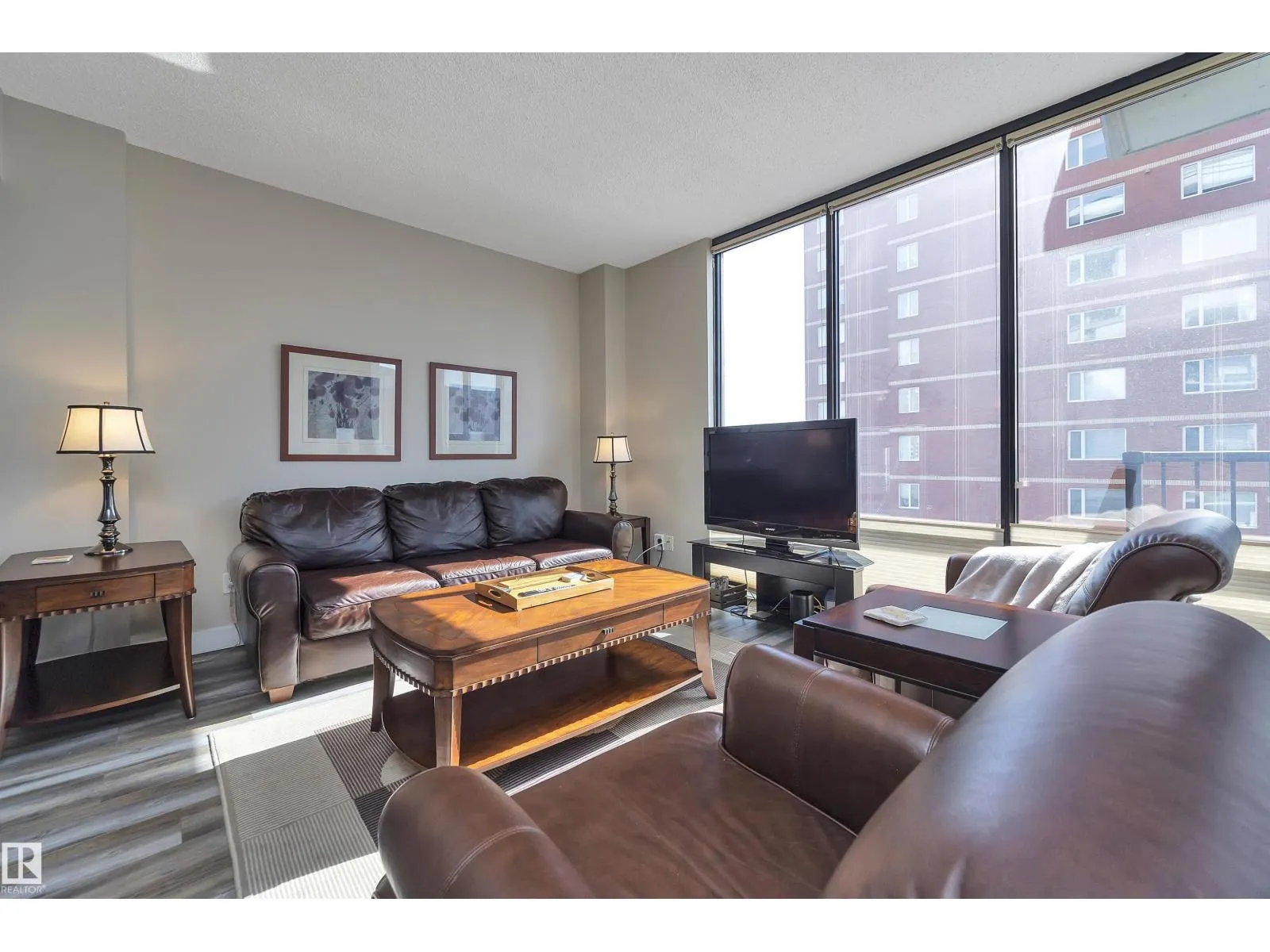 #606 10028 119 ST NW