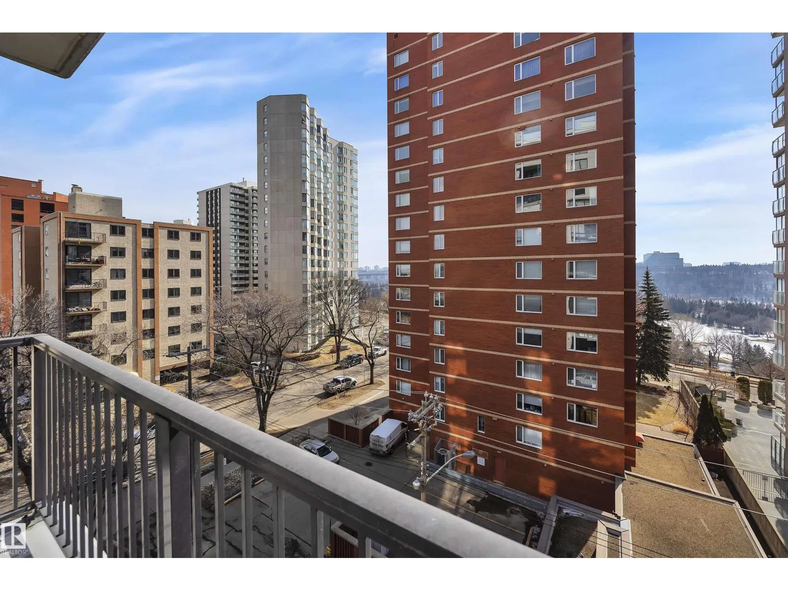 #606 10028 119 ST NW