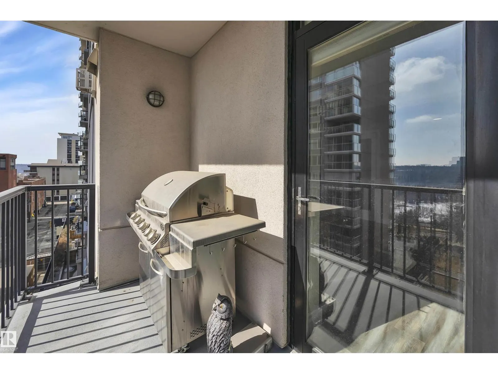 #606 10028 119 ST NW