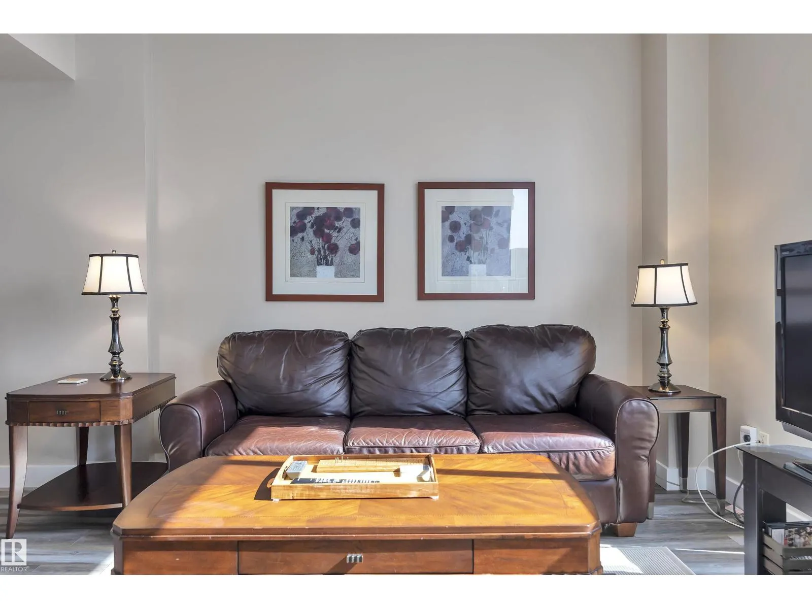 #606 10028 119 ST NW