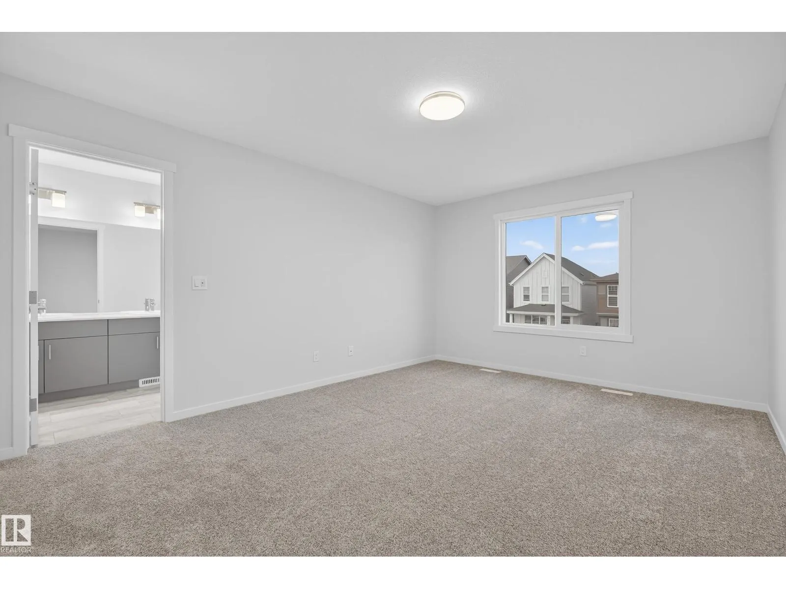 20723 24 AV NW