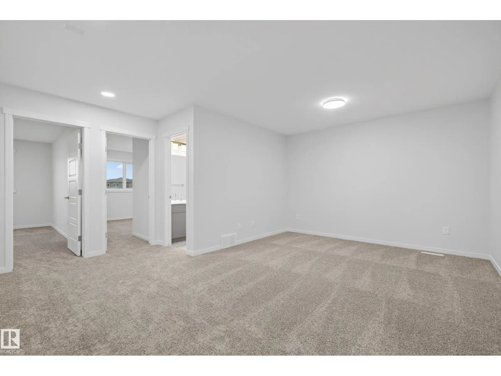 20723 24 AV NW