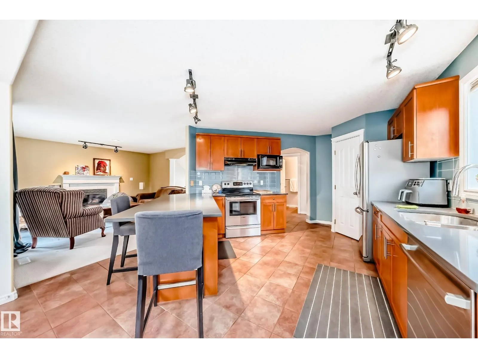 1173 Carter Crest RD NW NW