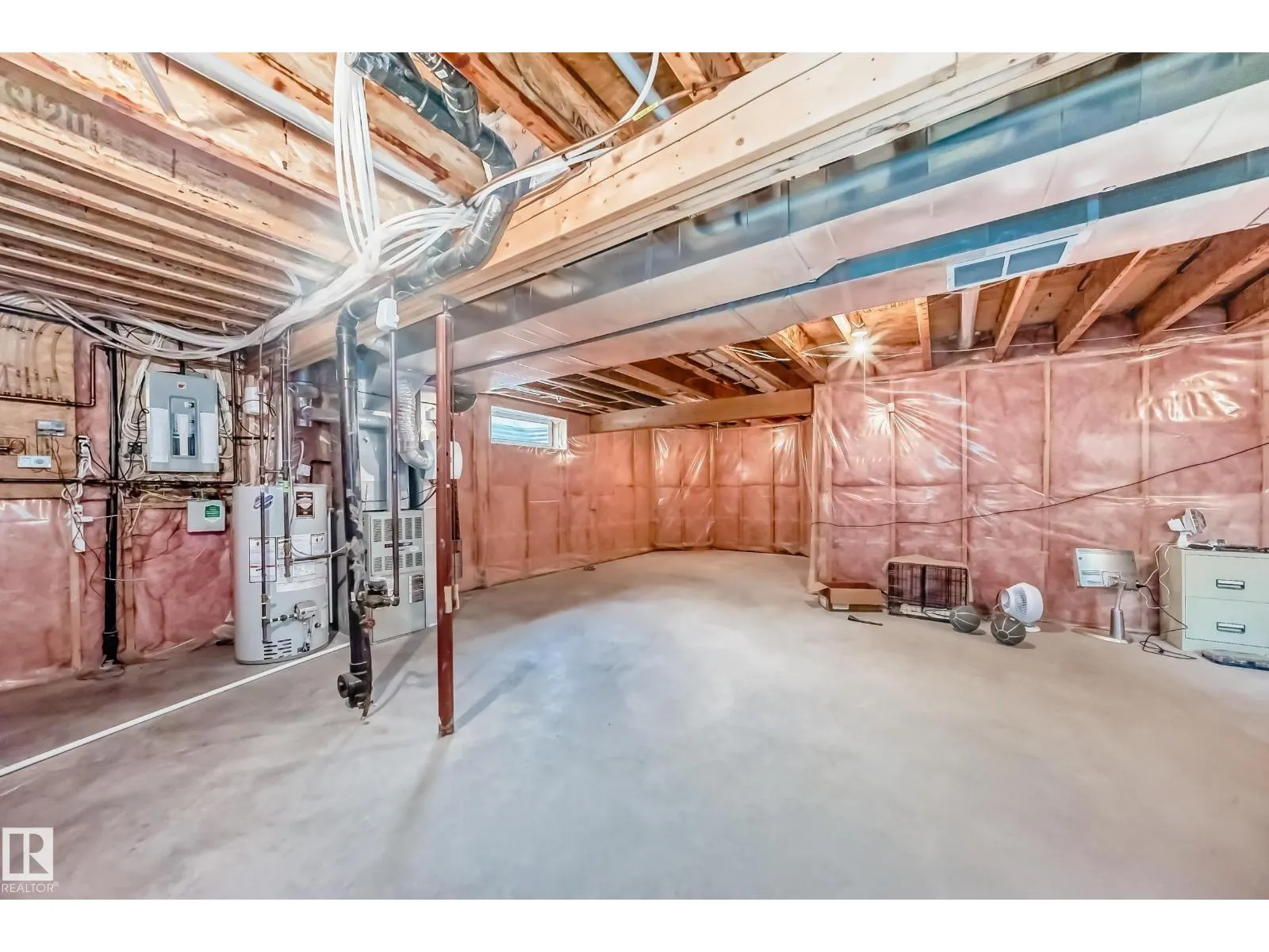 1173 Carter Crest RD NW NW
