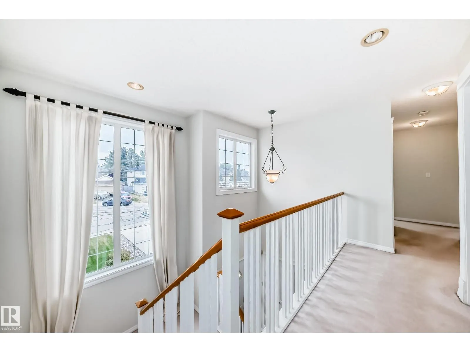 1173 Carter Crest RD NW NW