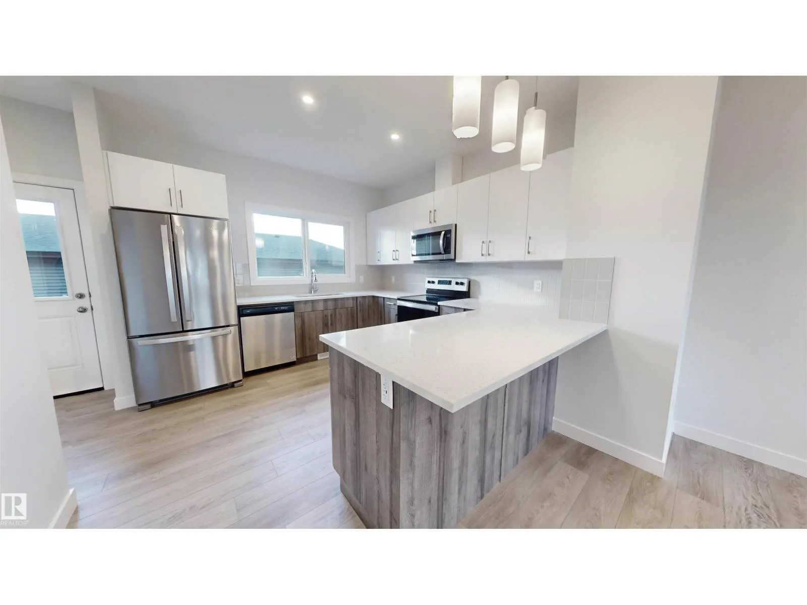 691 Cambrian BV