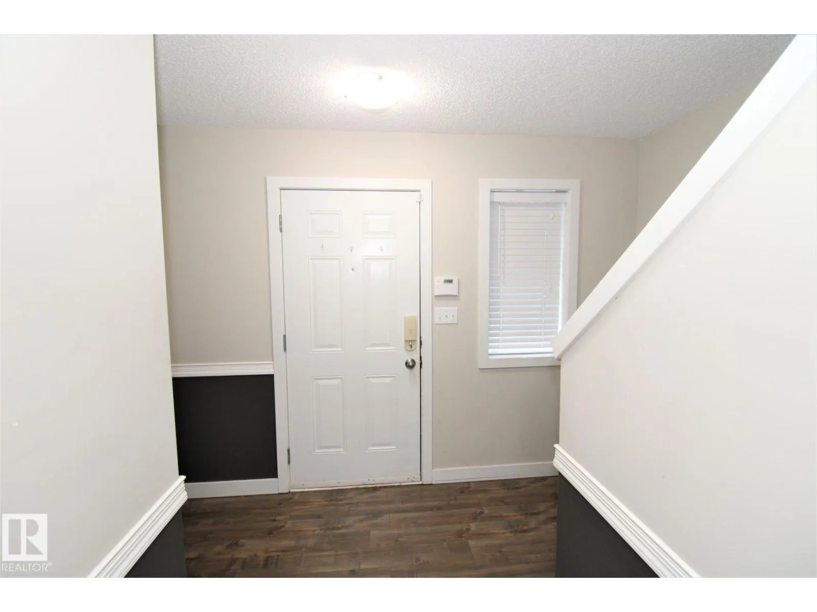 3143 TRELLE LO NW