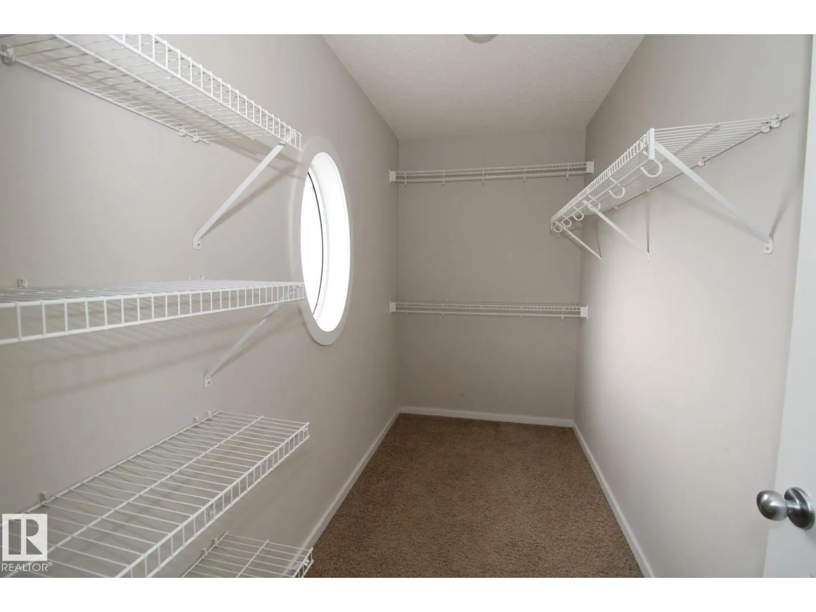 3143 TRELLE LO NW