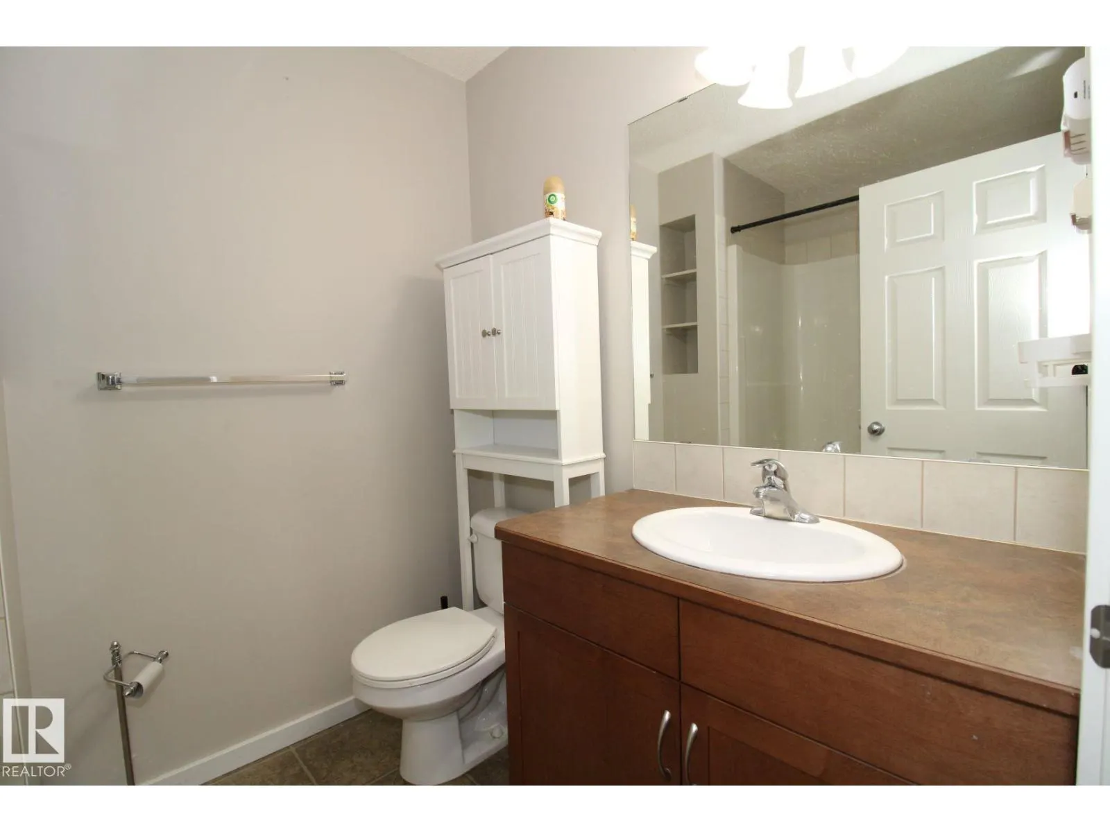 3143 TRELLE LO NW