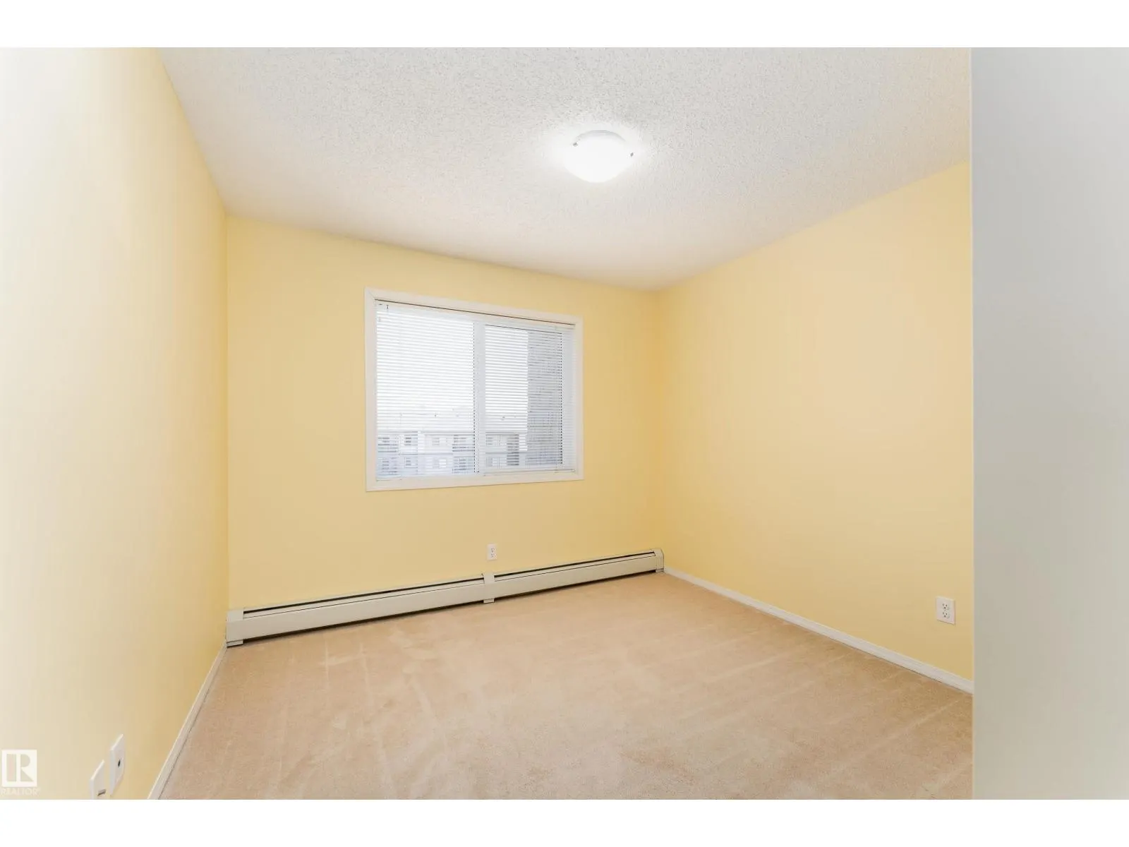 #438 301 CLAREVIEW STATION DR NW