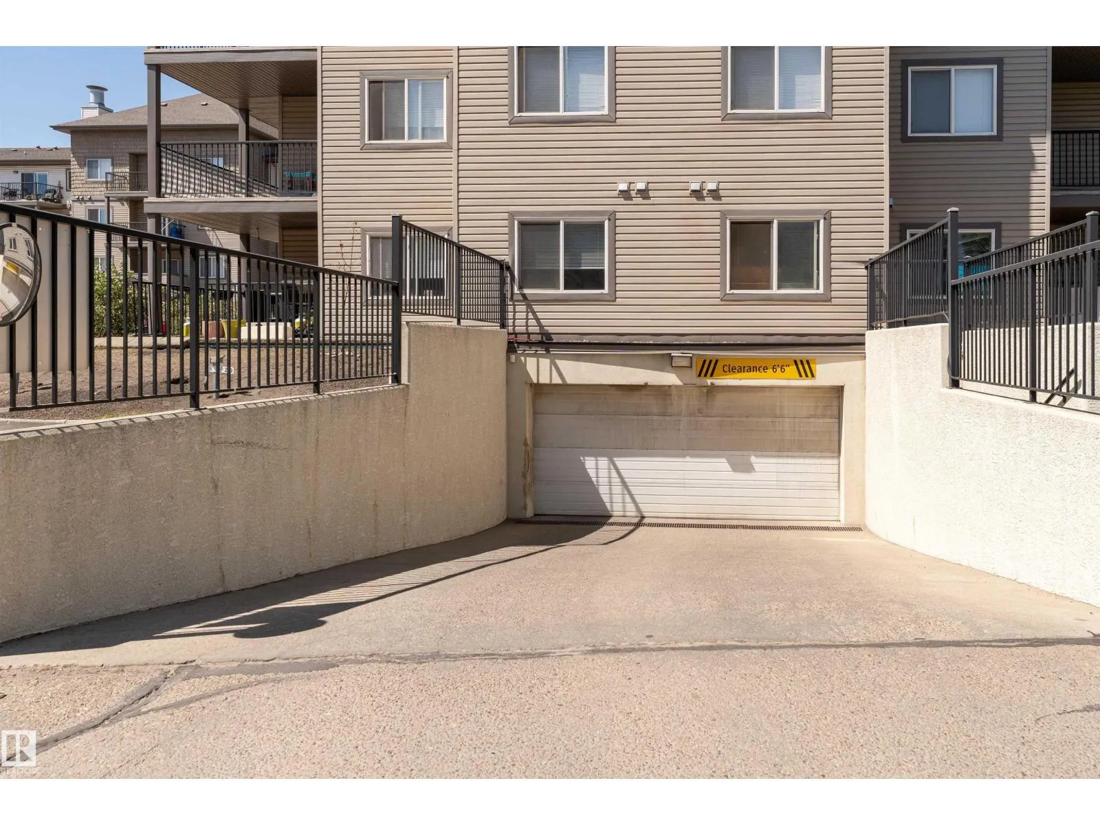 #438 301 CLAREVIEW STATION DR NW