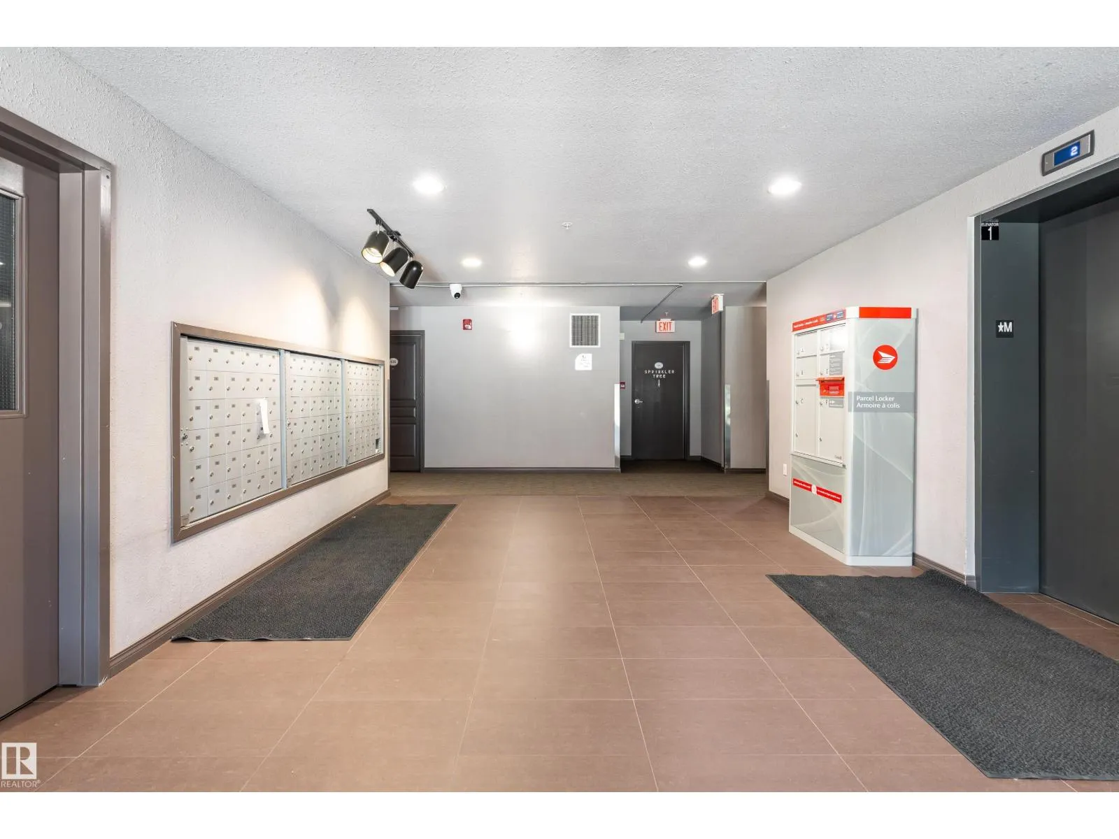 #438 301 CLAREVIEW STATION DR NW