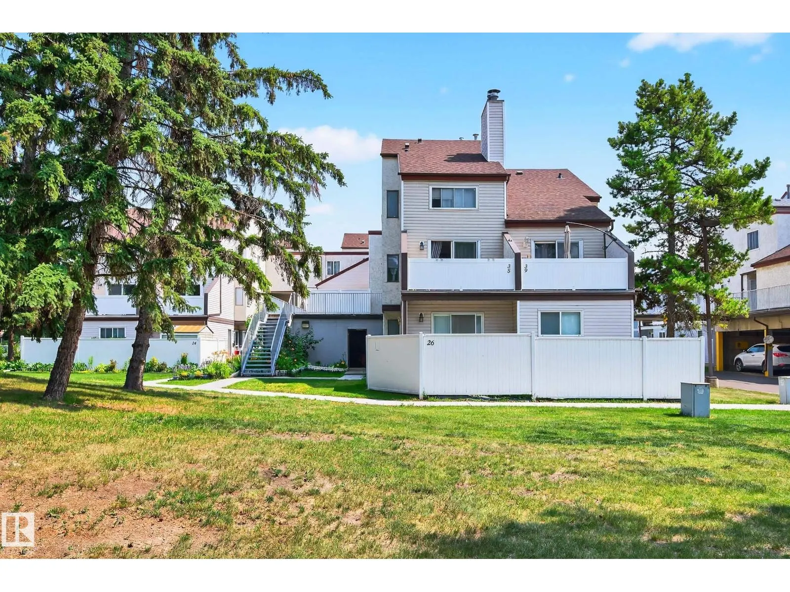 37 LANCASTER TC NW