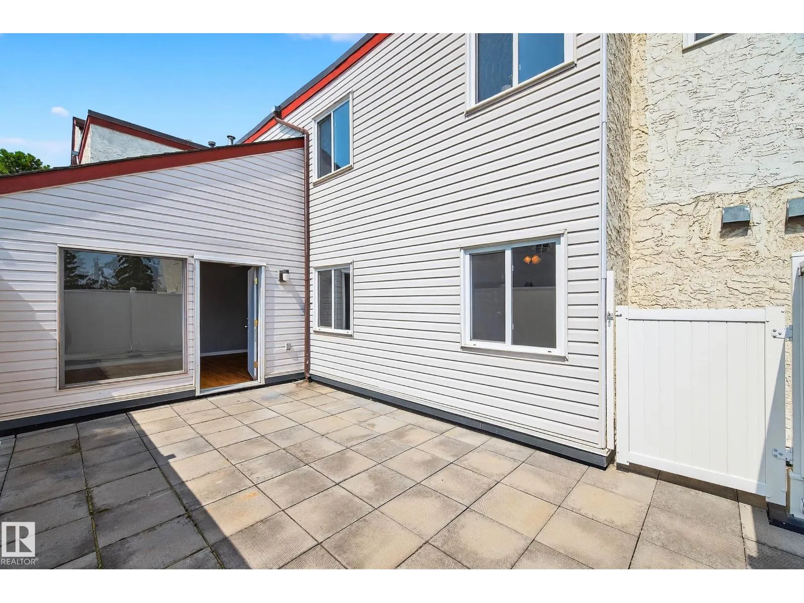 37 LANCASTER TC NW