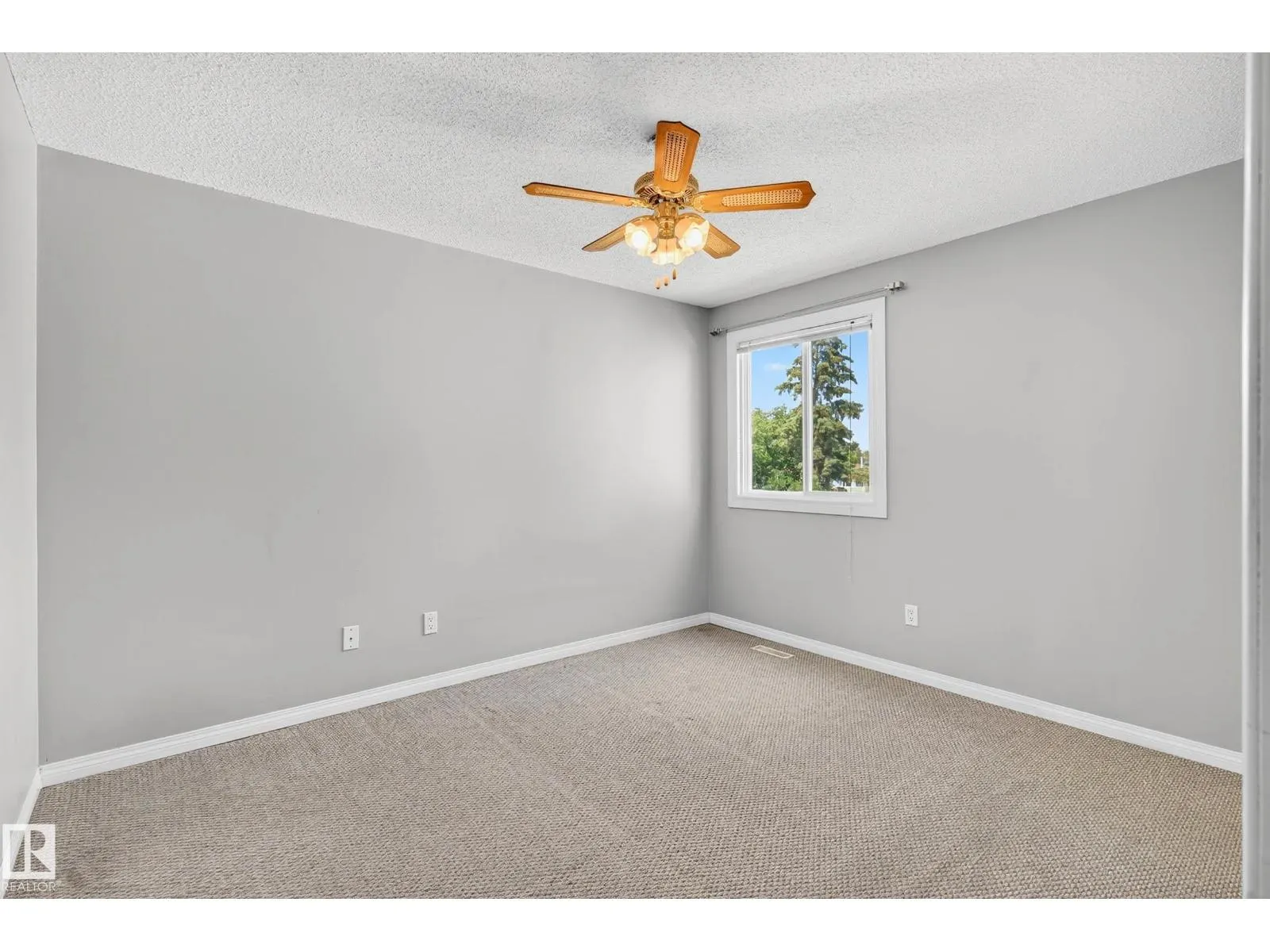37 LANCASTER TC NW