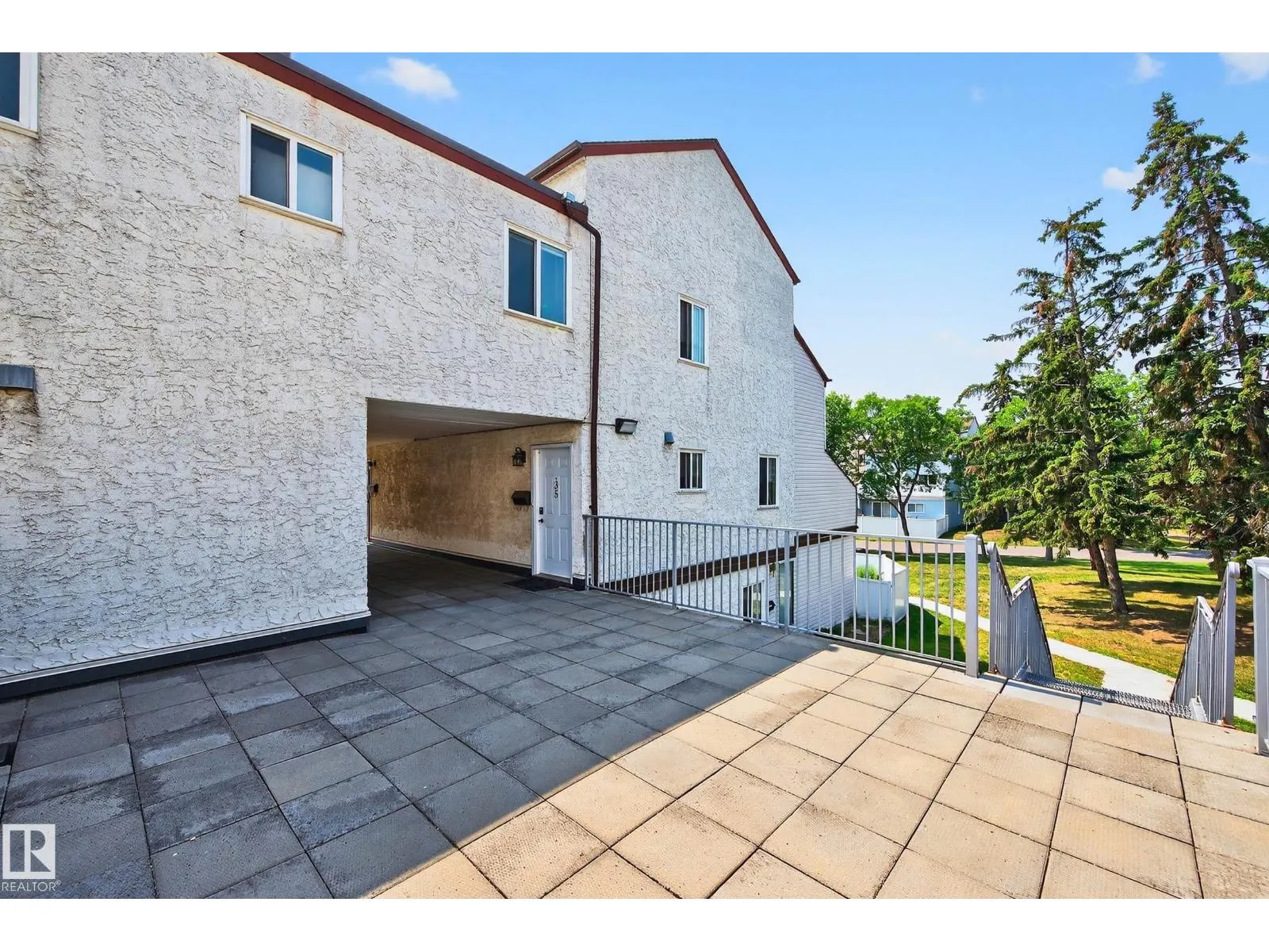 37 LANCASTER TC NW